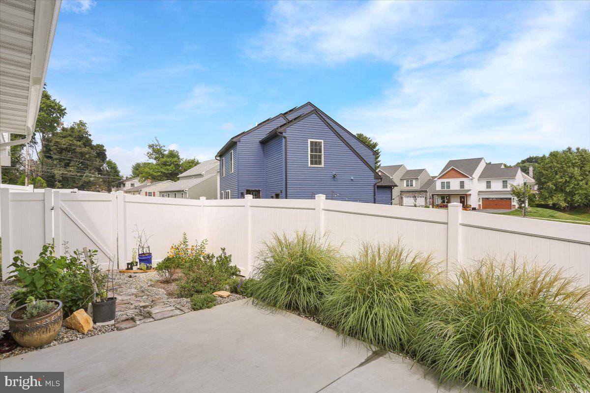 116 MEADOWS BEND