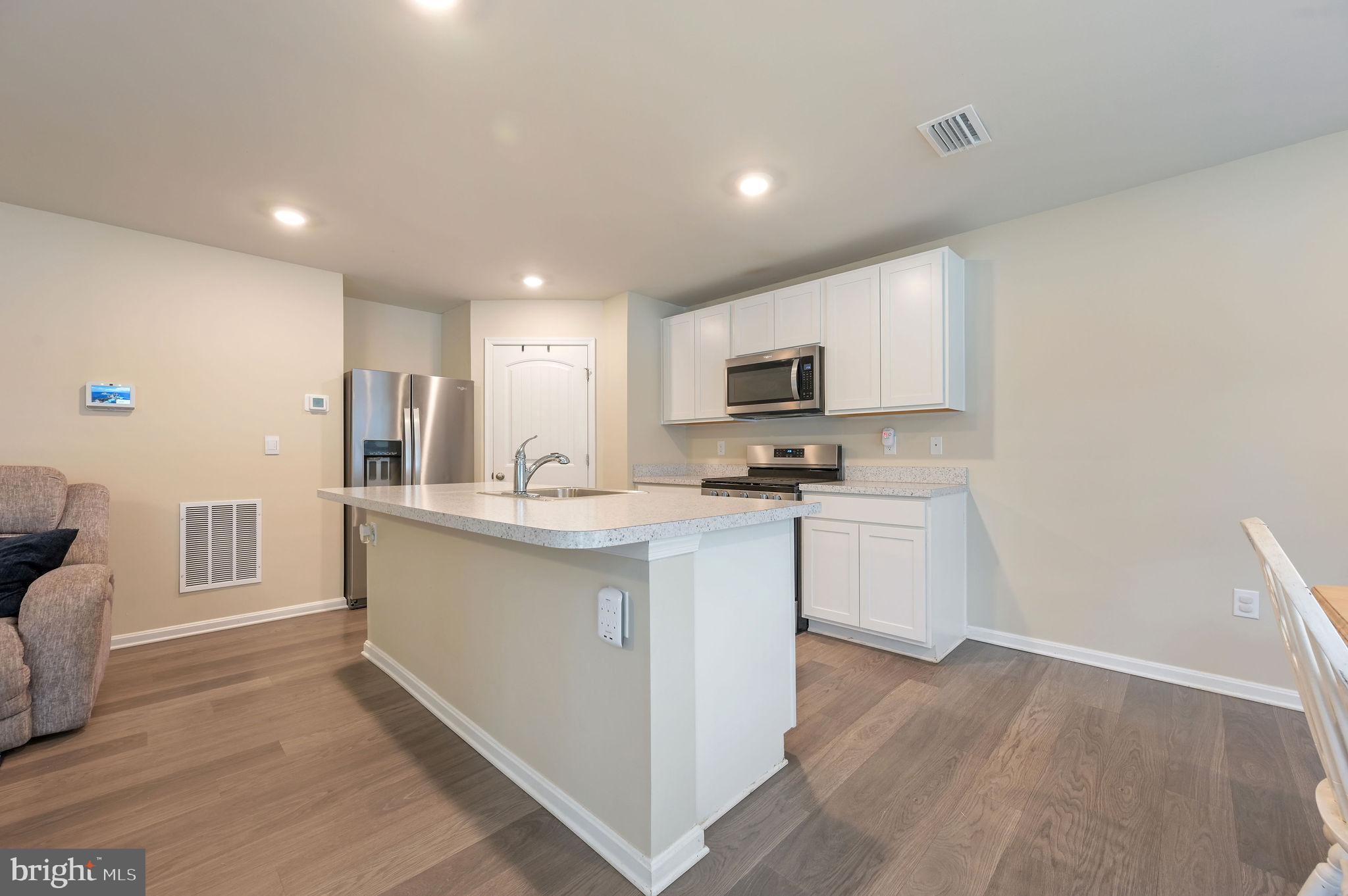 LOGANBERRY VILLAGE - Residential
