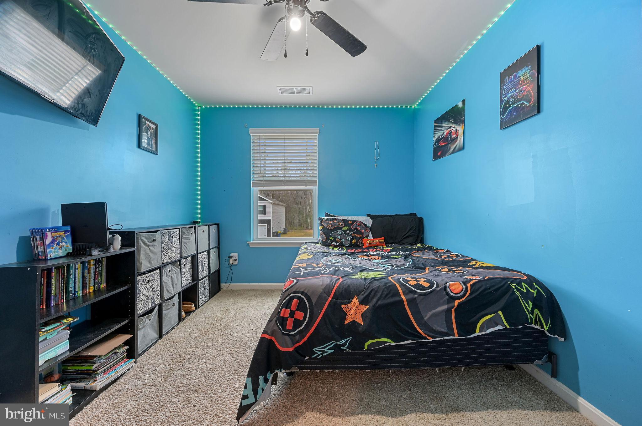 LOGANBERRY VILLAGE - Residential