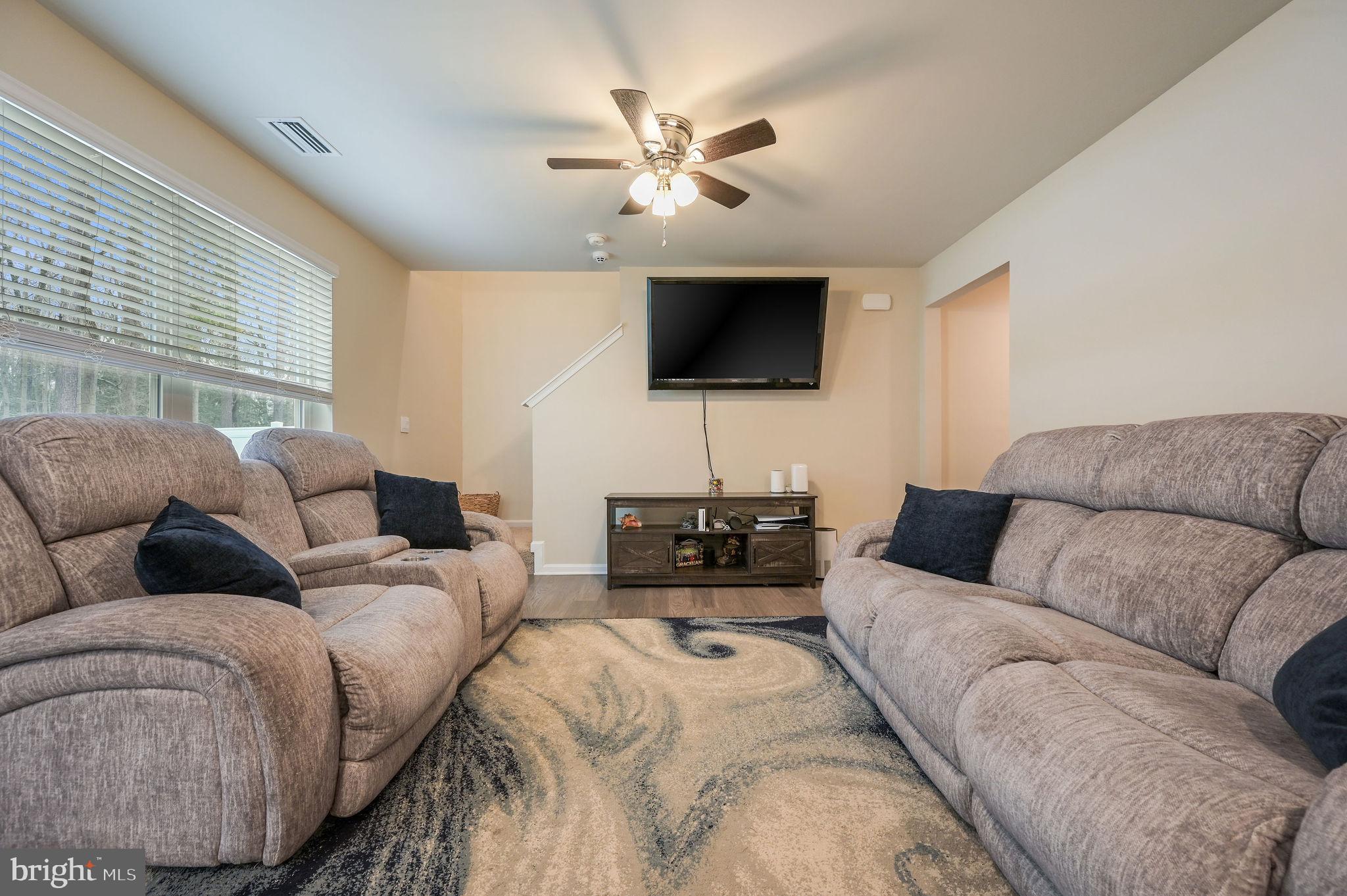 LOGANBERRY VILLAGE - Residential