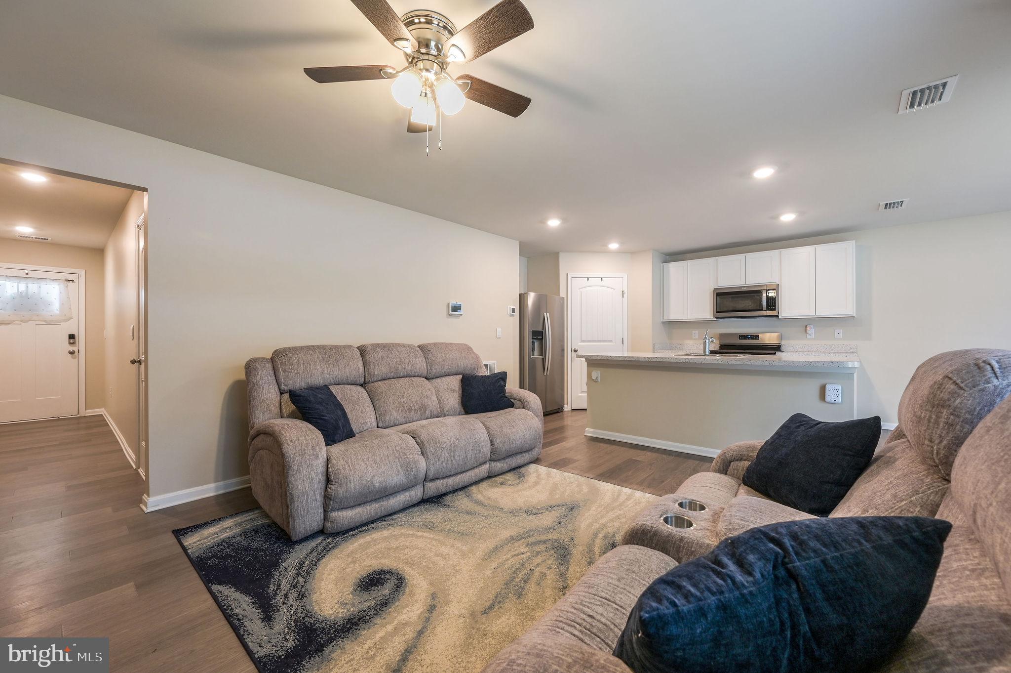 LOGANBERRY VILLAGE - Residential