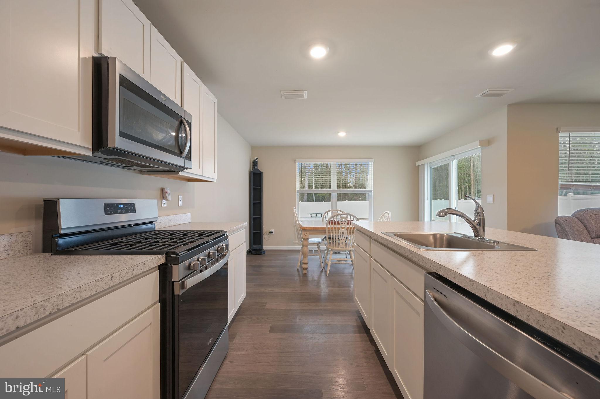 LOGANBERRY VILLAGE - Residential