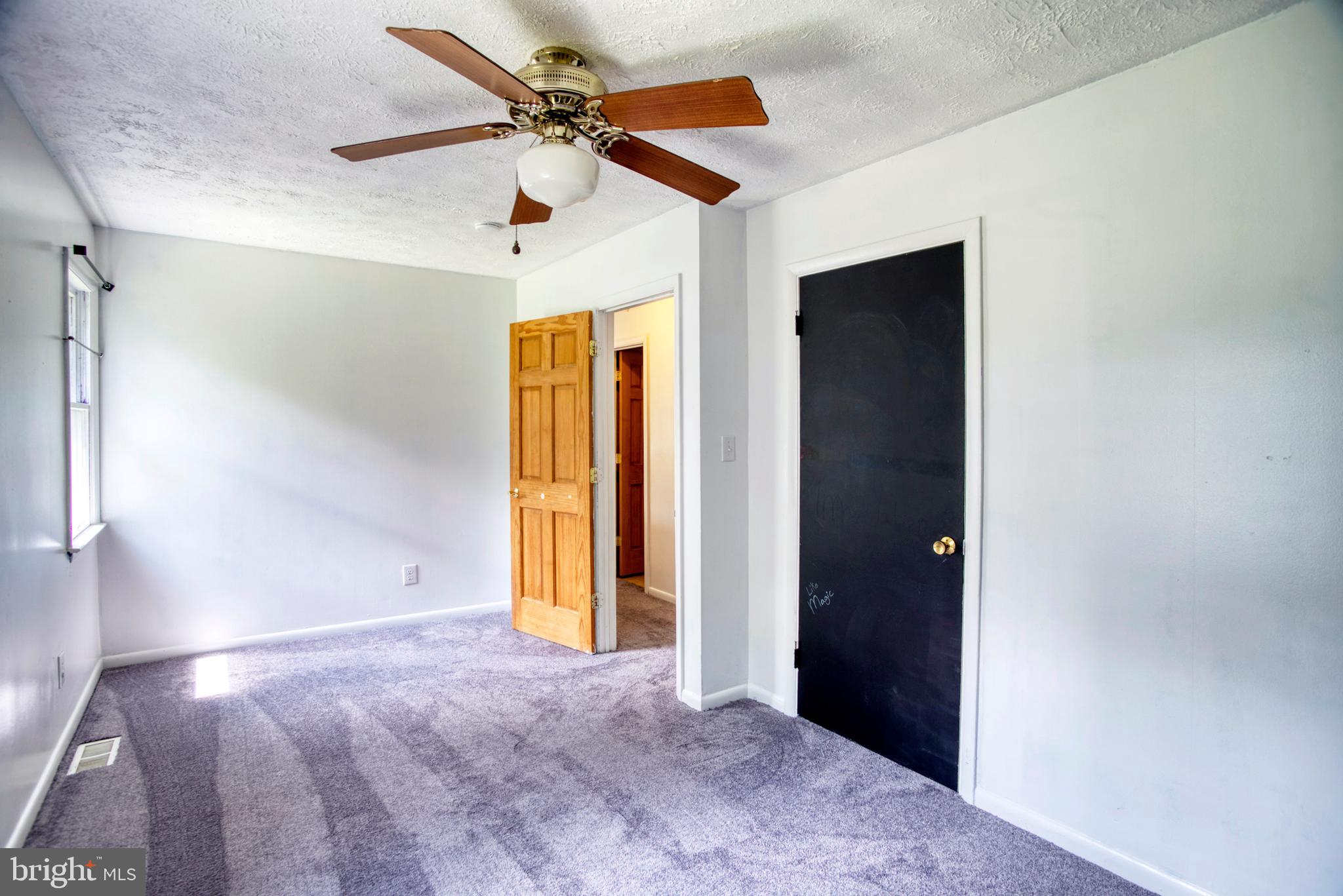 LEACHBURG - Residential