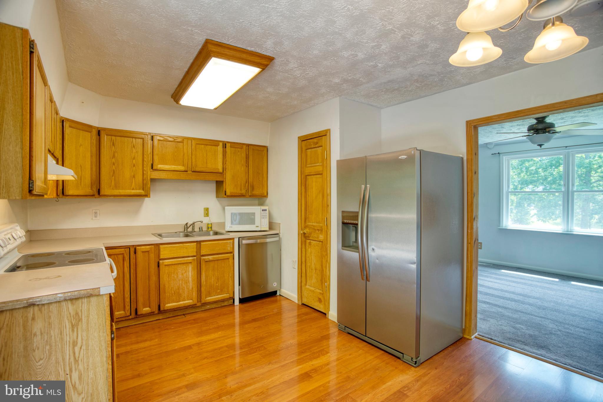 LEACHBURG - Residential