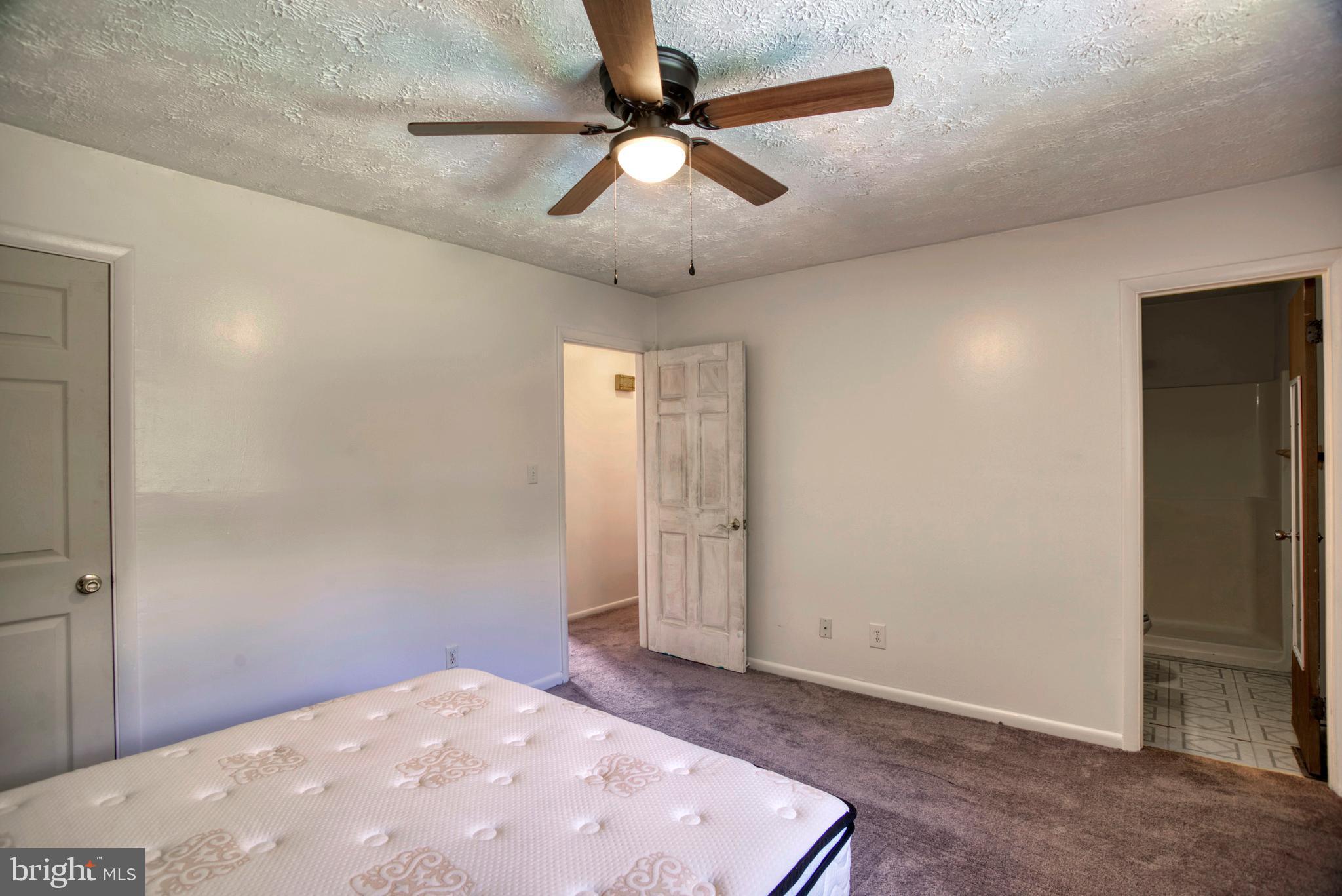 LEACHBURG - Residential