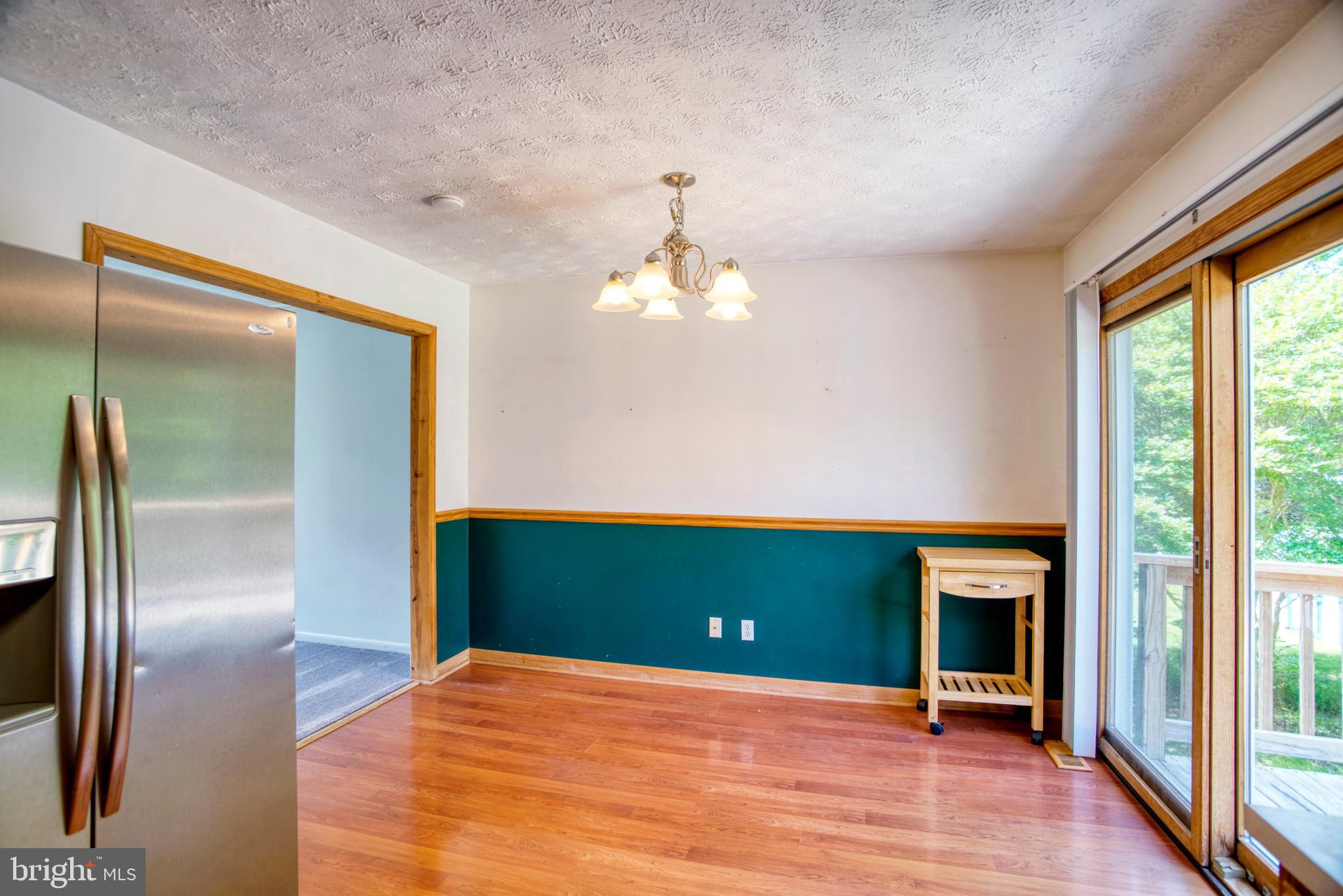 LEACHBURG - Residential