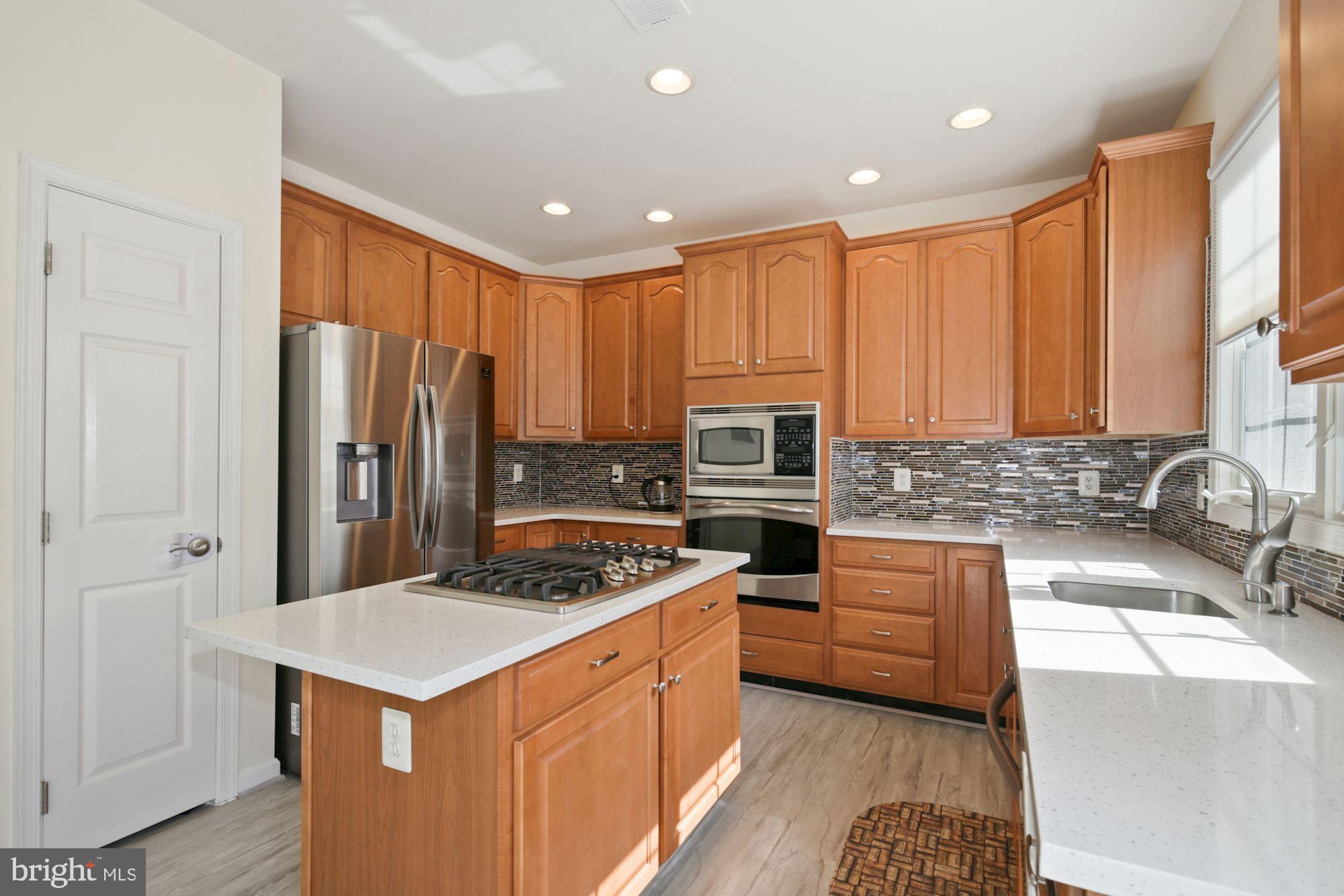 DOMINION VALLEY COUNTRY CLUB - Residential