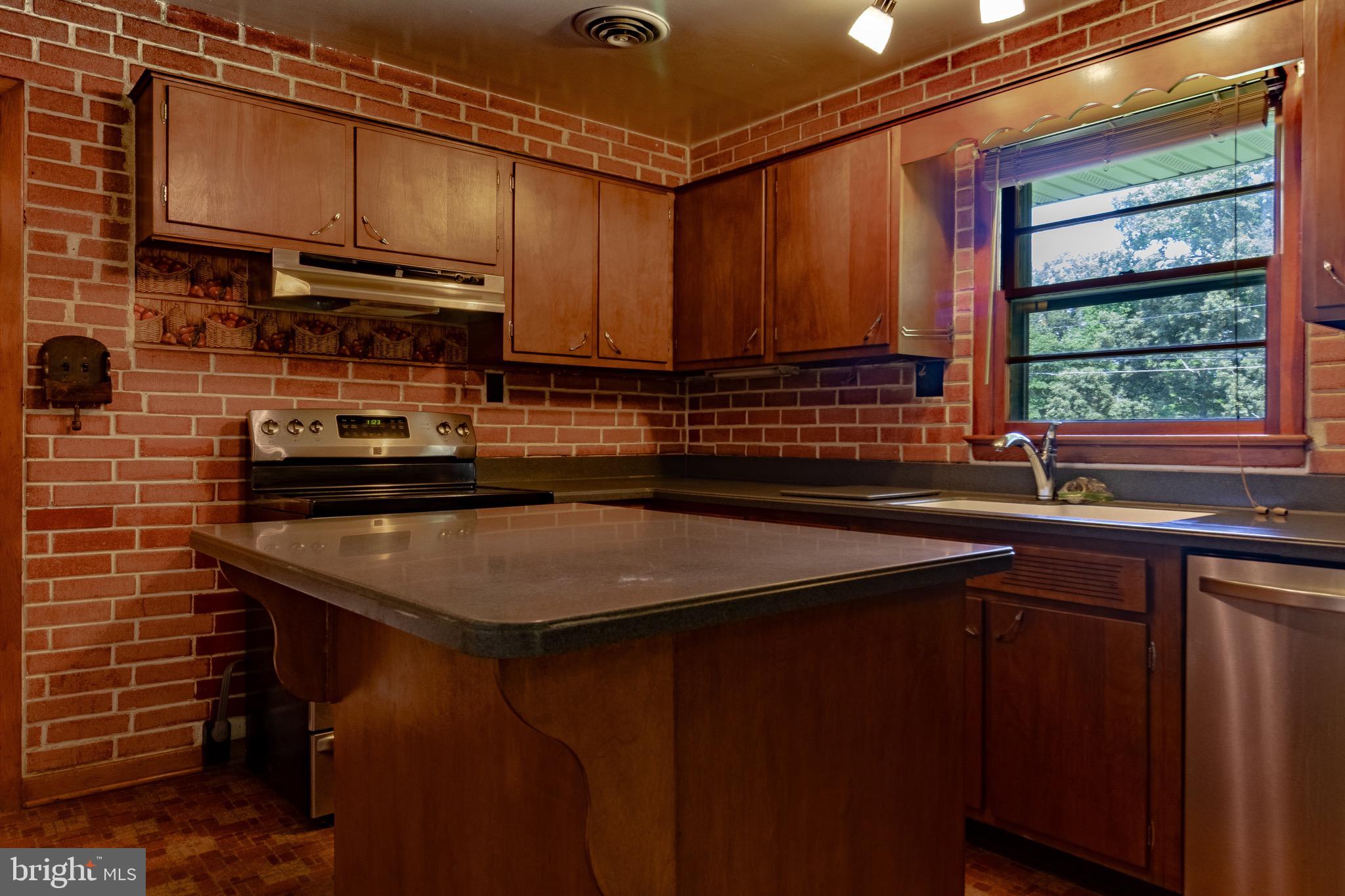 CHARLES COUNTY - Residential