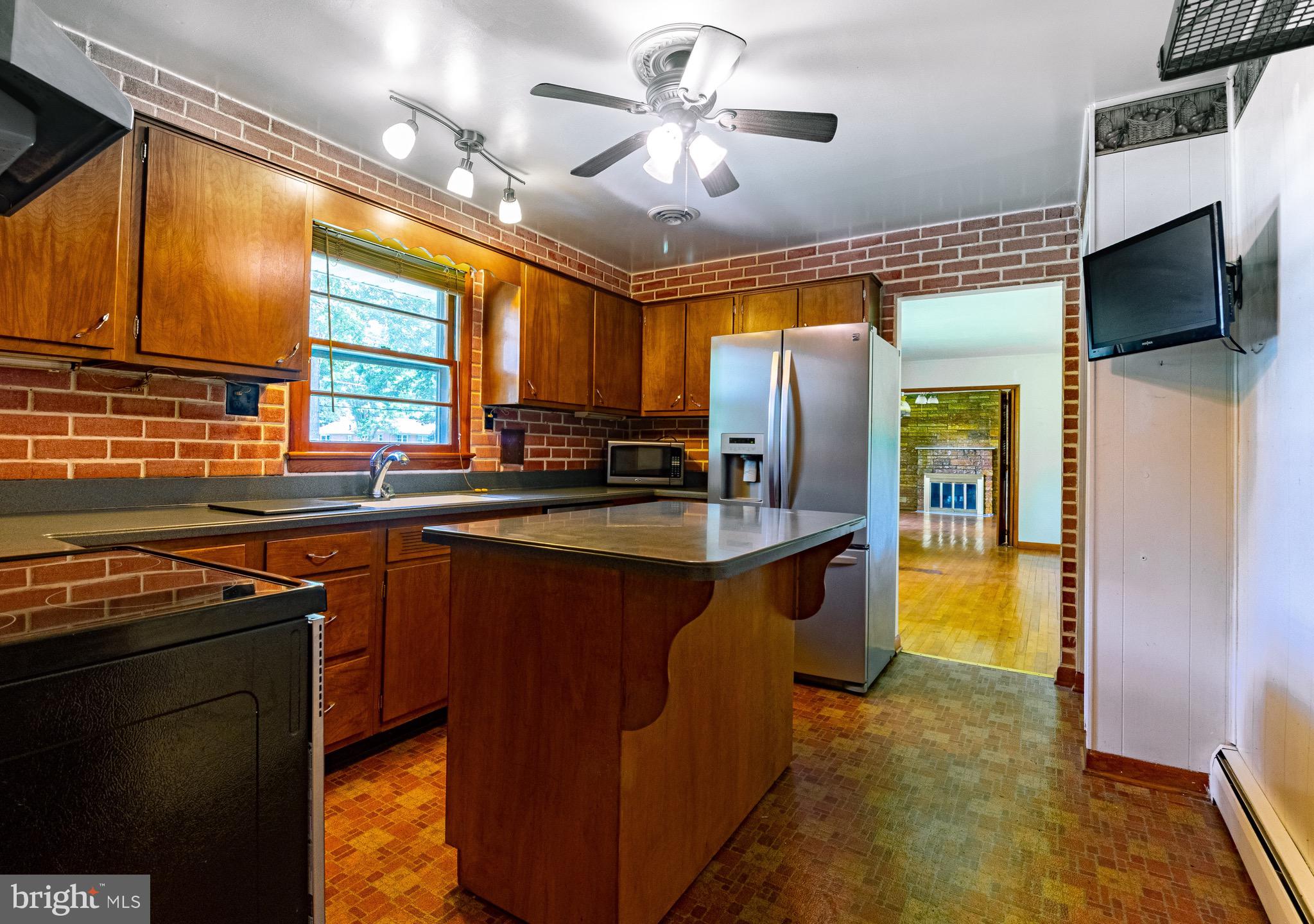 CHARLES COUNTY - Residential