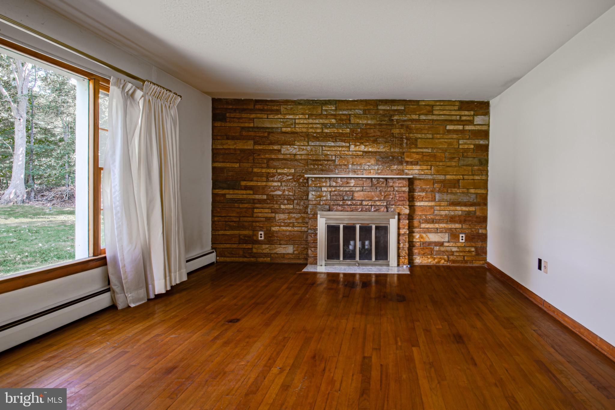 CHARLES COUNTY - Residential