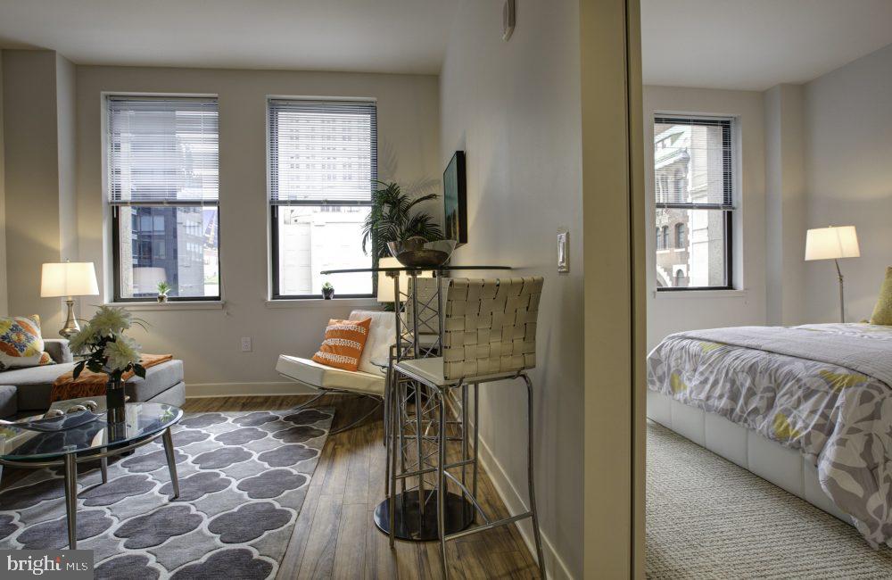 CENTER CITY - Residential Lease