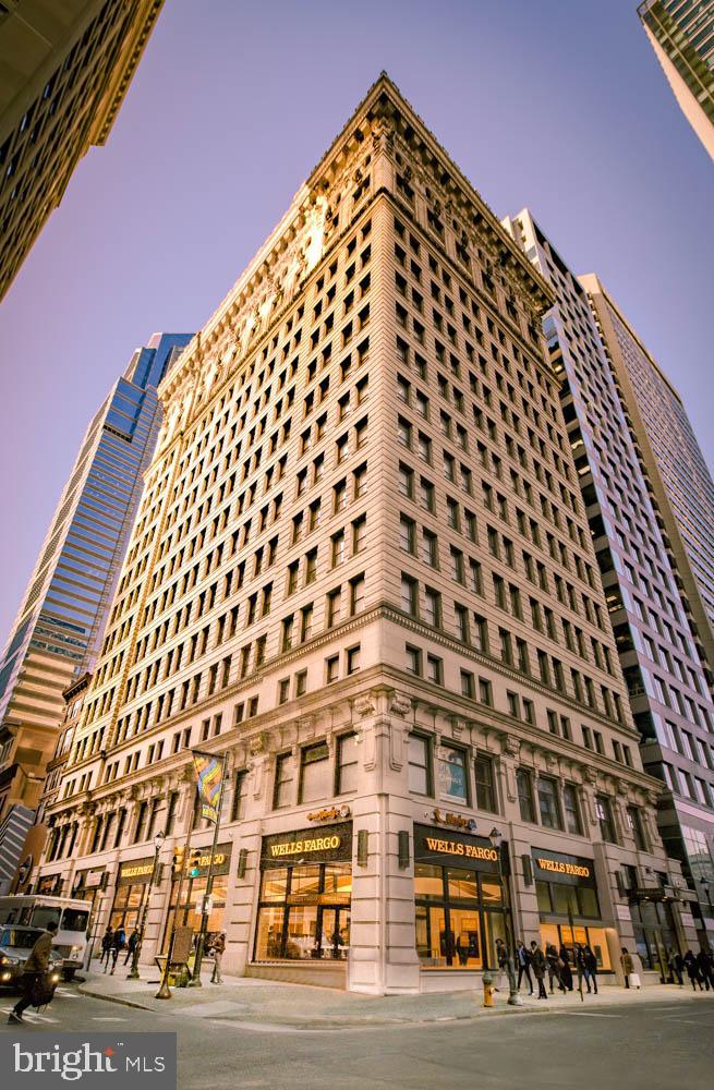 CENTER CITY - Residential Lease