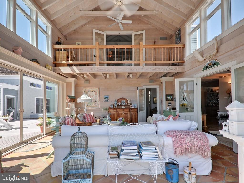 INDIAN BEACH - Residential