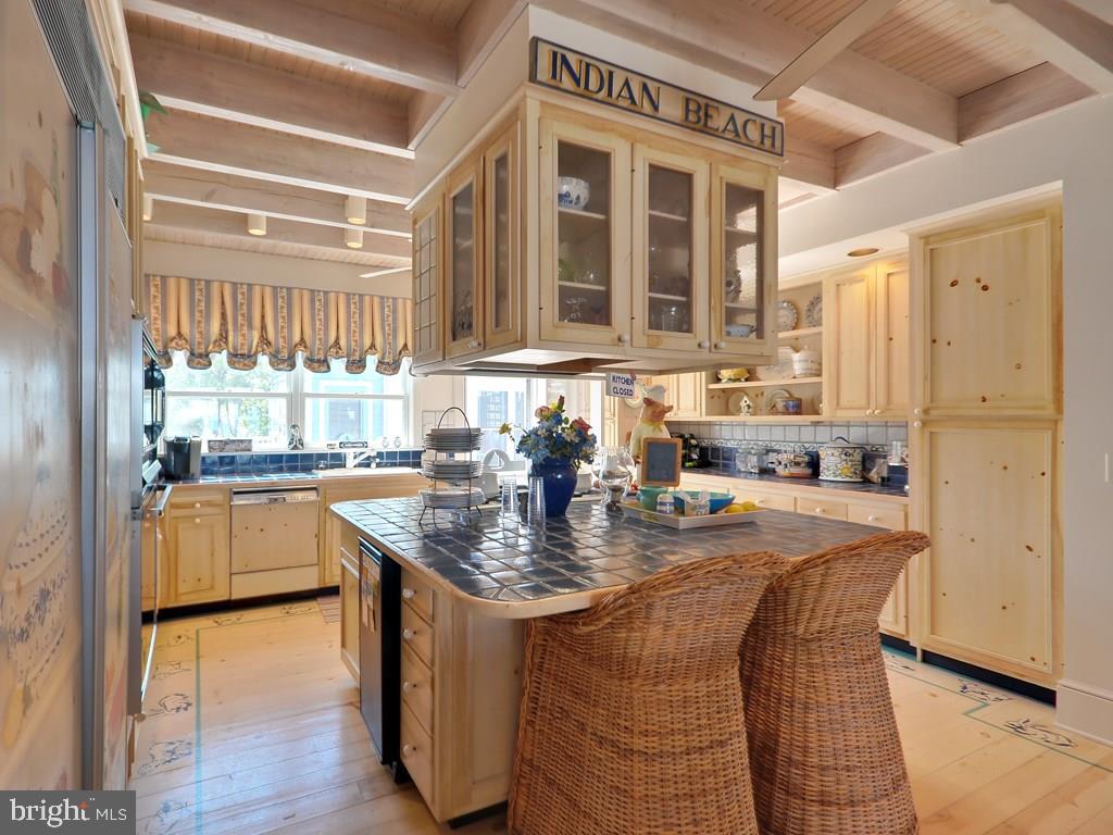 INDIAN BEACH - Residential