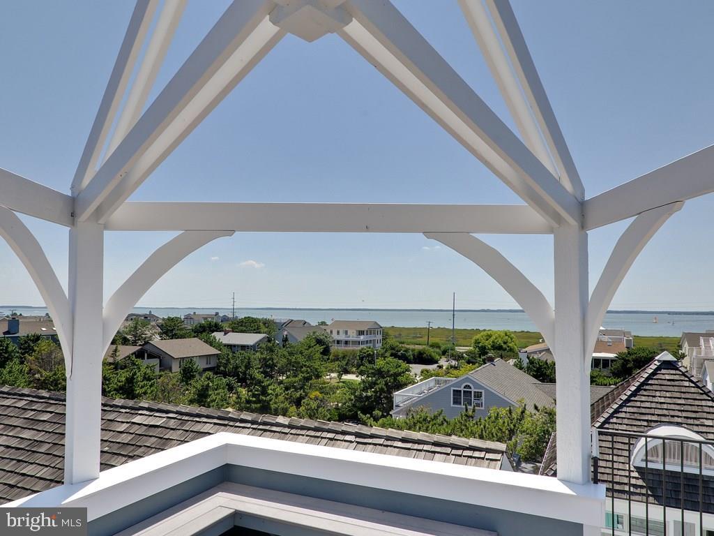 INDIAN BEACH - Residential