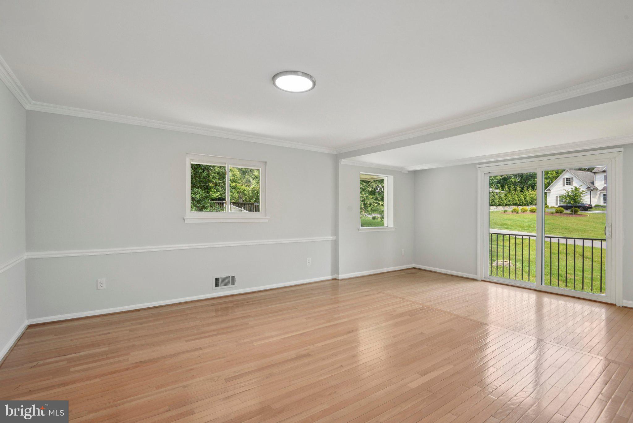 WILLIAMSBURG ESTATES - Residential Lease