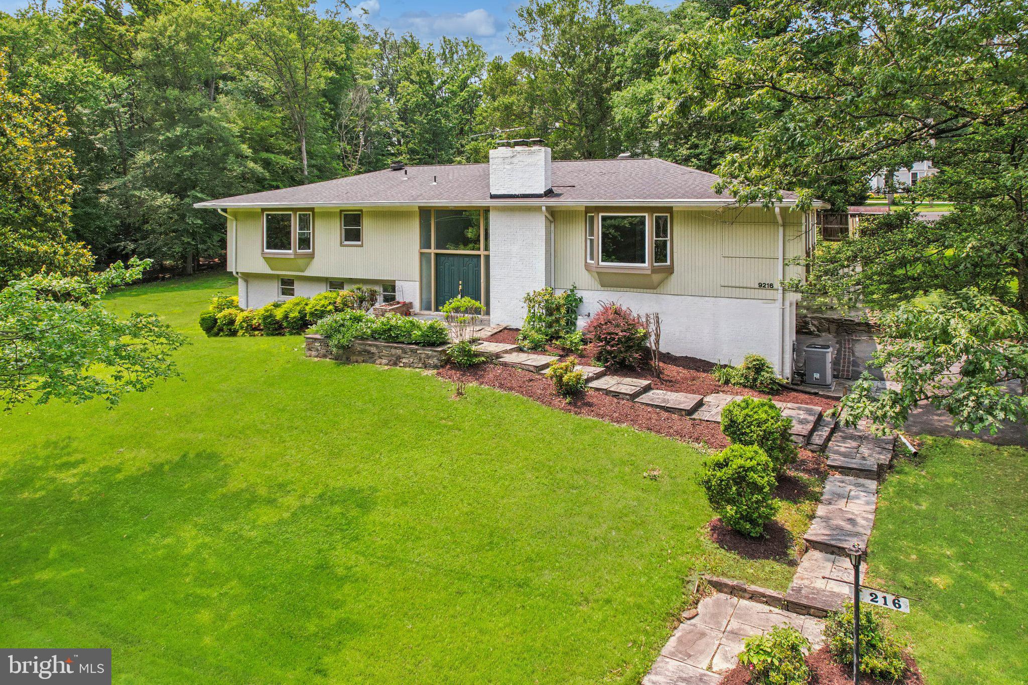 WILLIAMSBURG ESTATES - Residential Lease