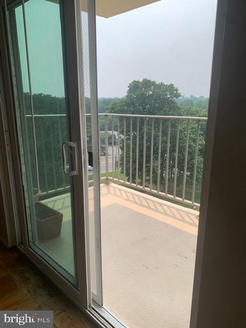 UNIVERSITY TOWERS CODM - Residential