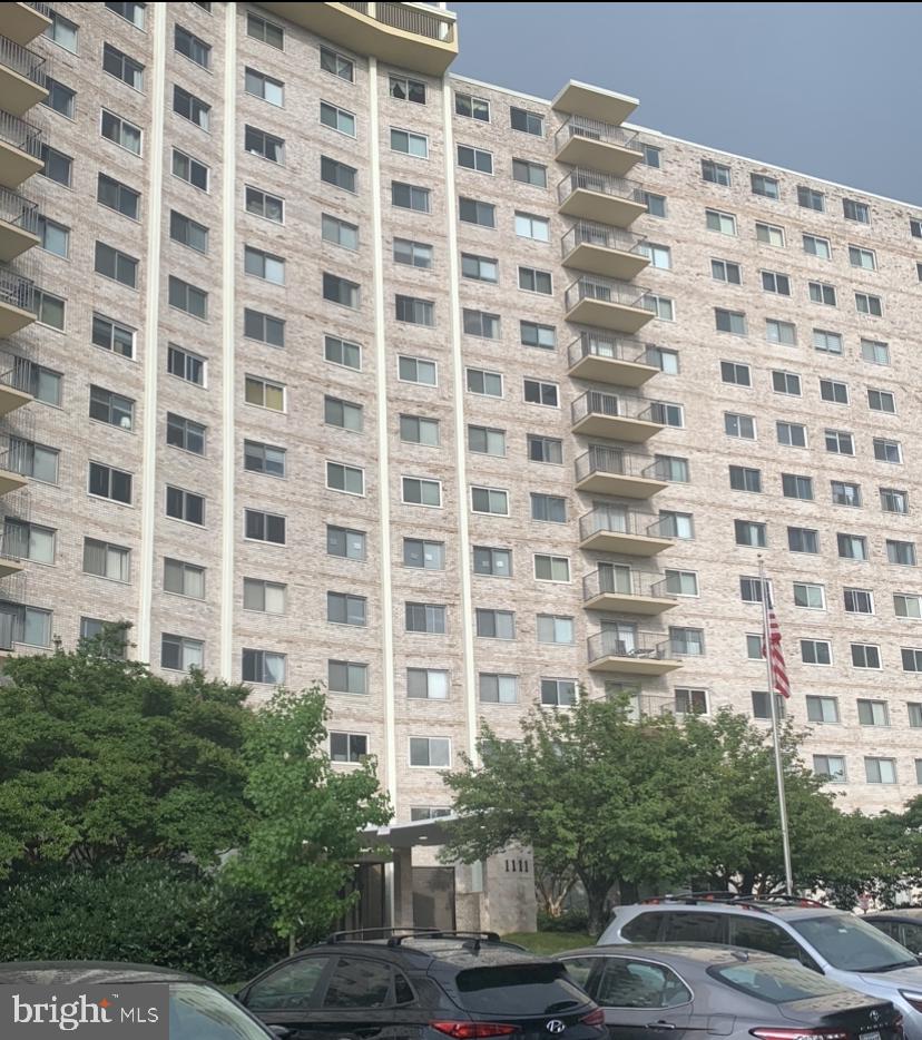 UNIVERSITY TOWERS CODM - Residential