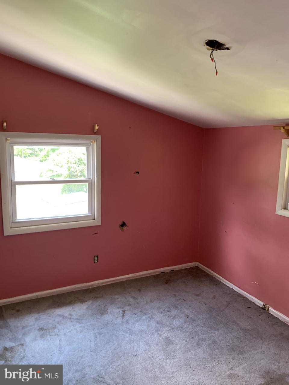 ROBIN HILLS - Residential