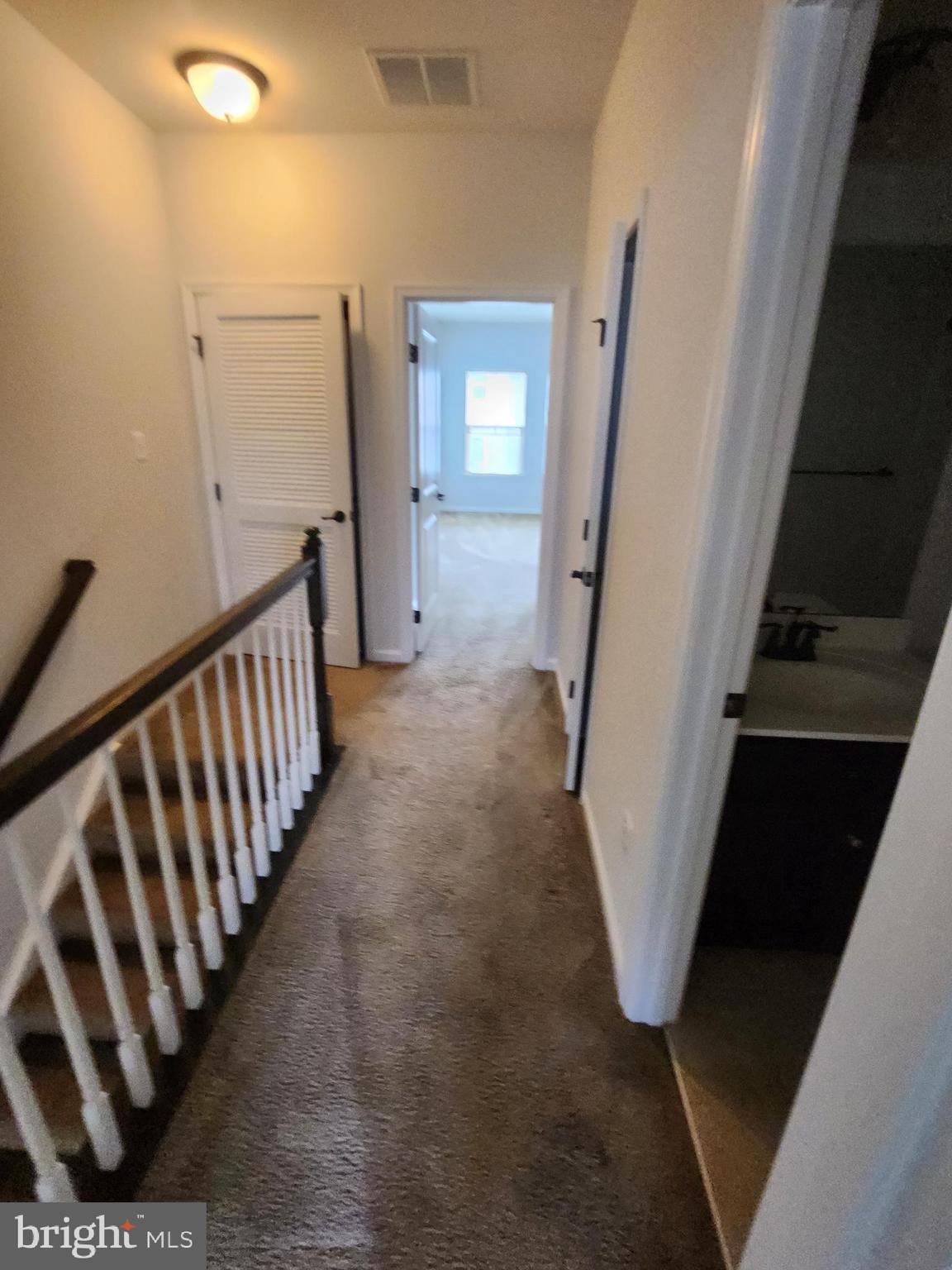 CREEKSIDE VILLAGE - Residential Lease