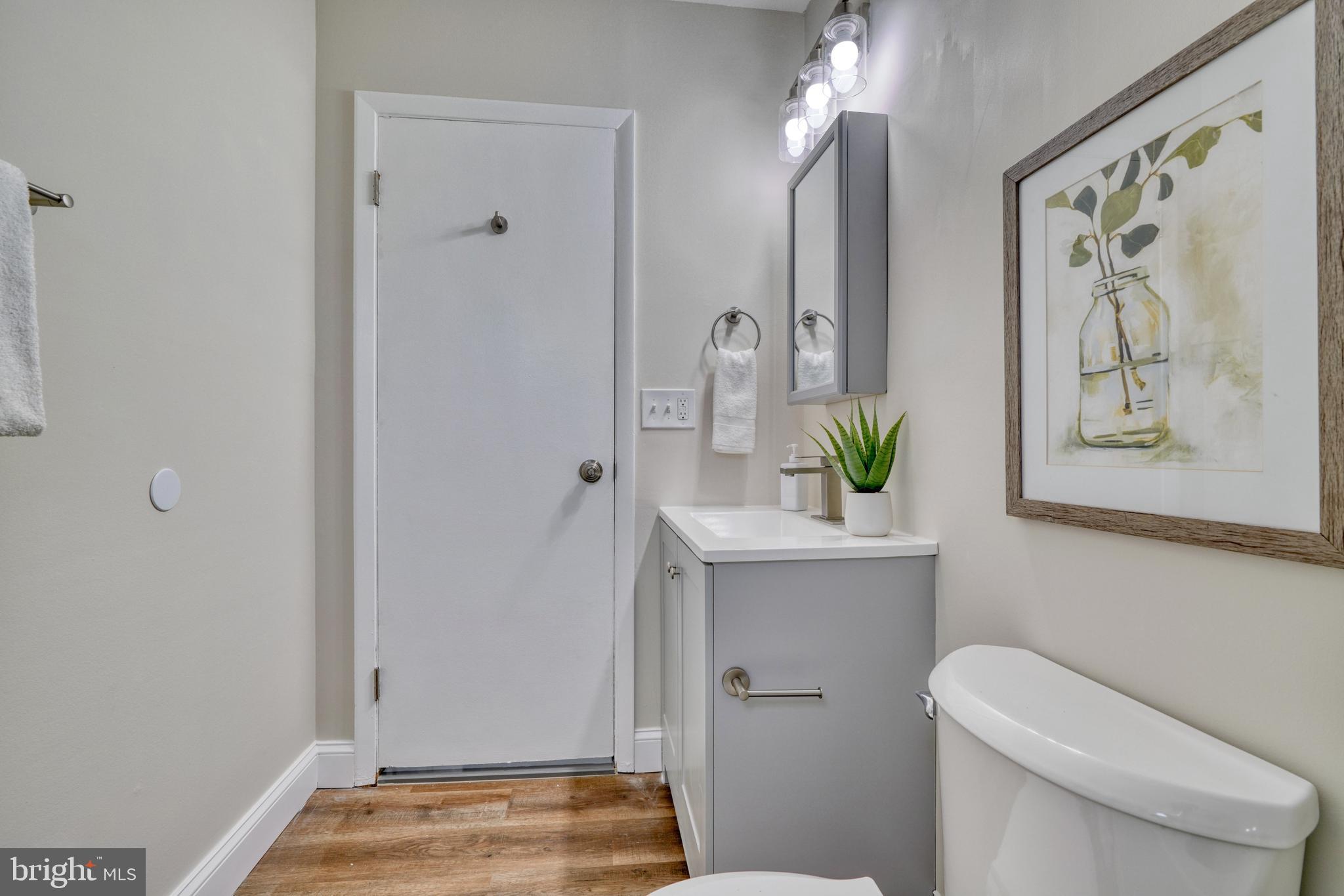 WESTVIEW PARK - Residential Lease