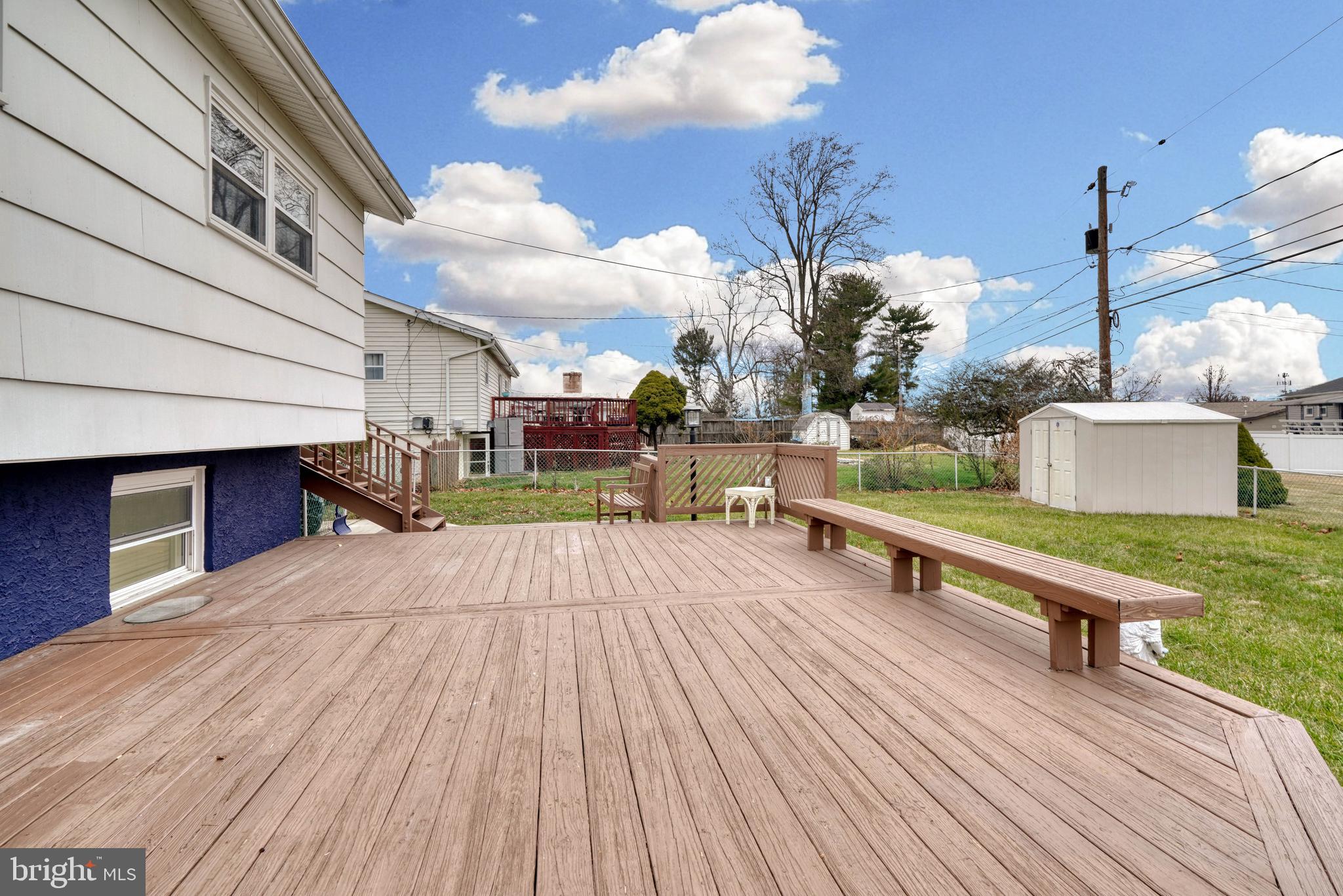 WESTVIEW PARK - Residential Lease