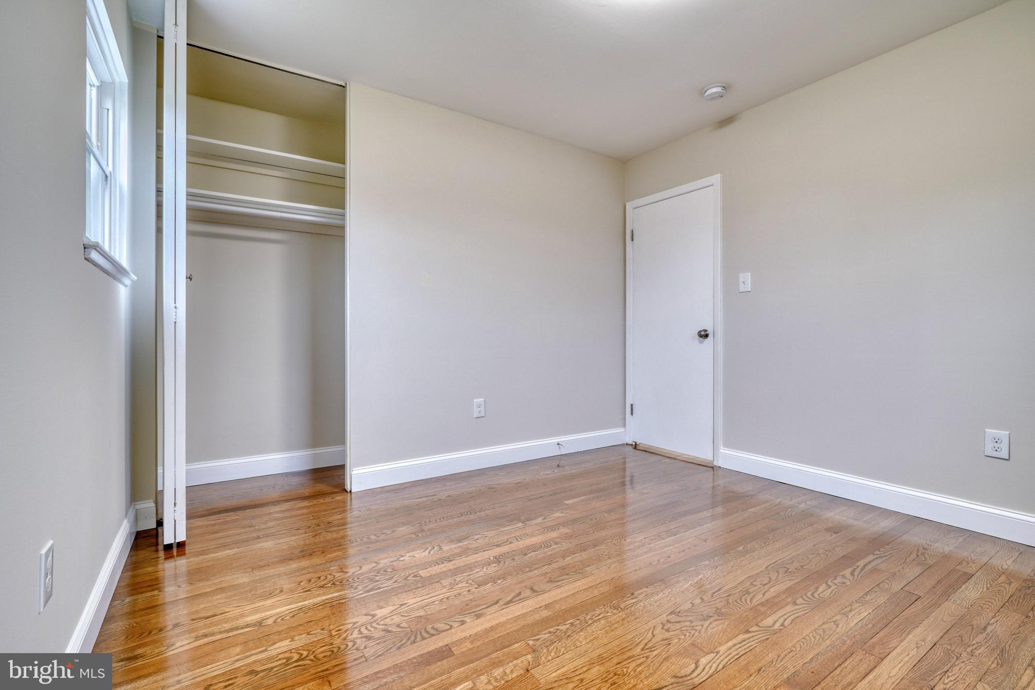 WESTVIEW PARK - Residential Lease