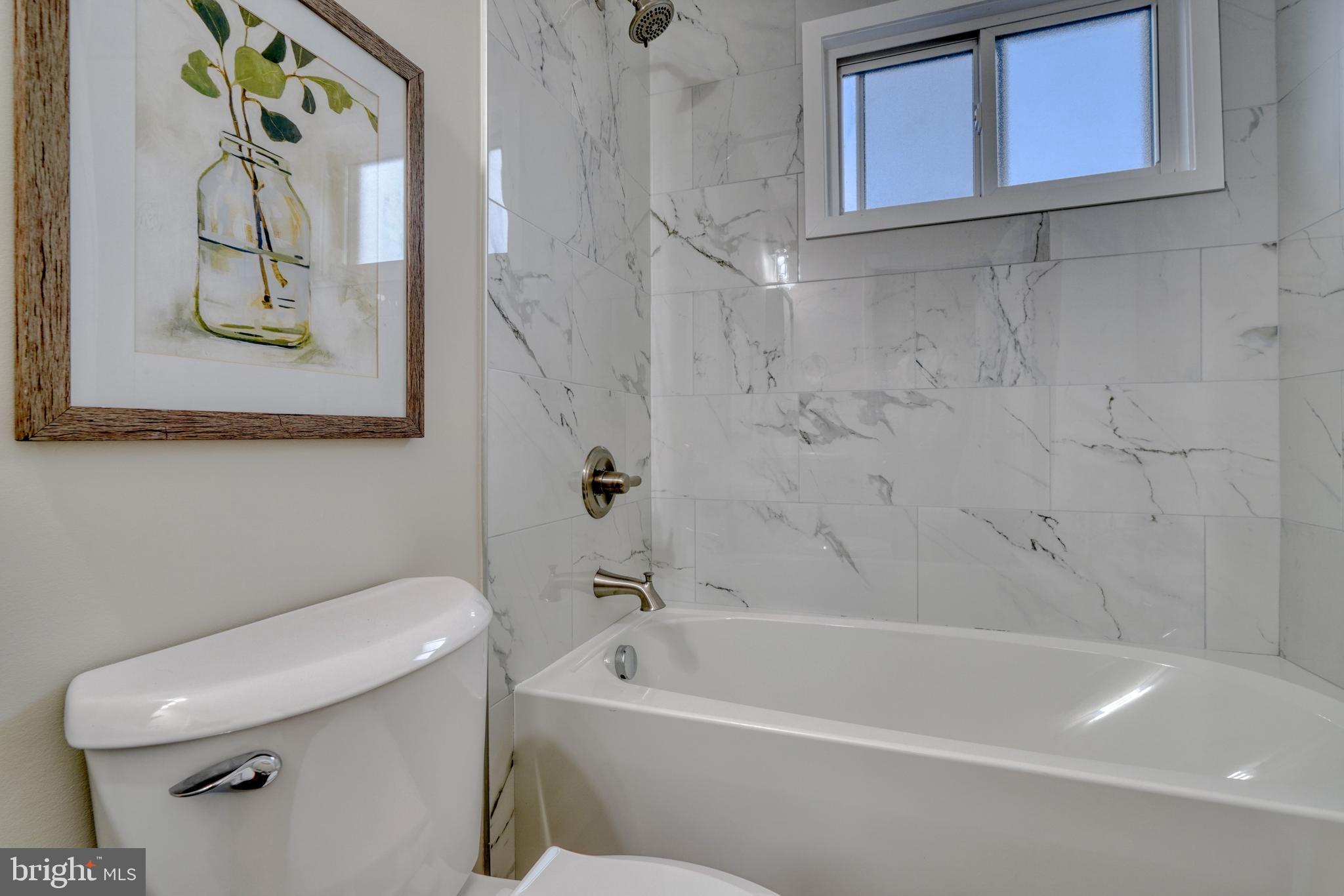 WESTVIEW PARK - Residential Lease