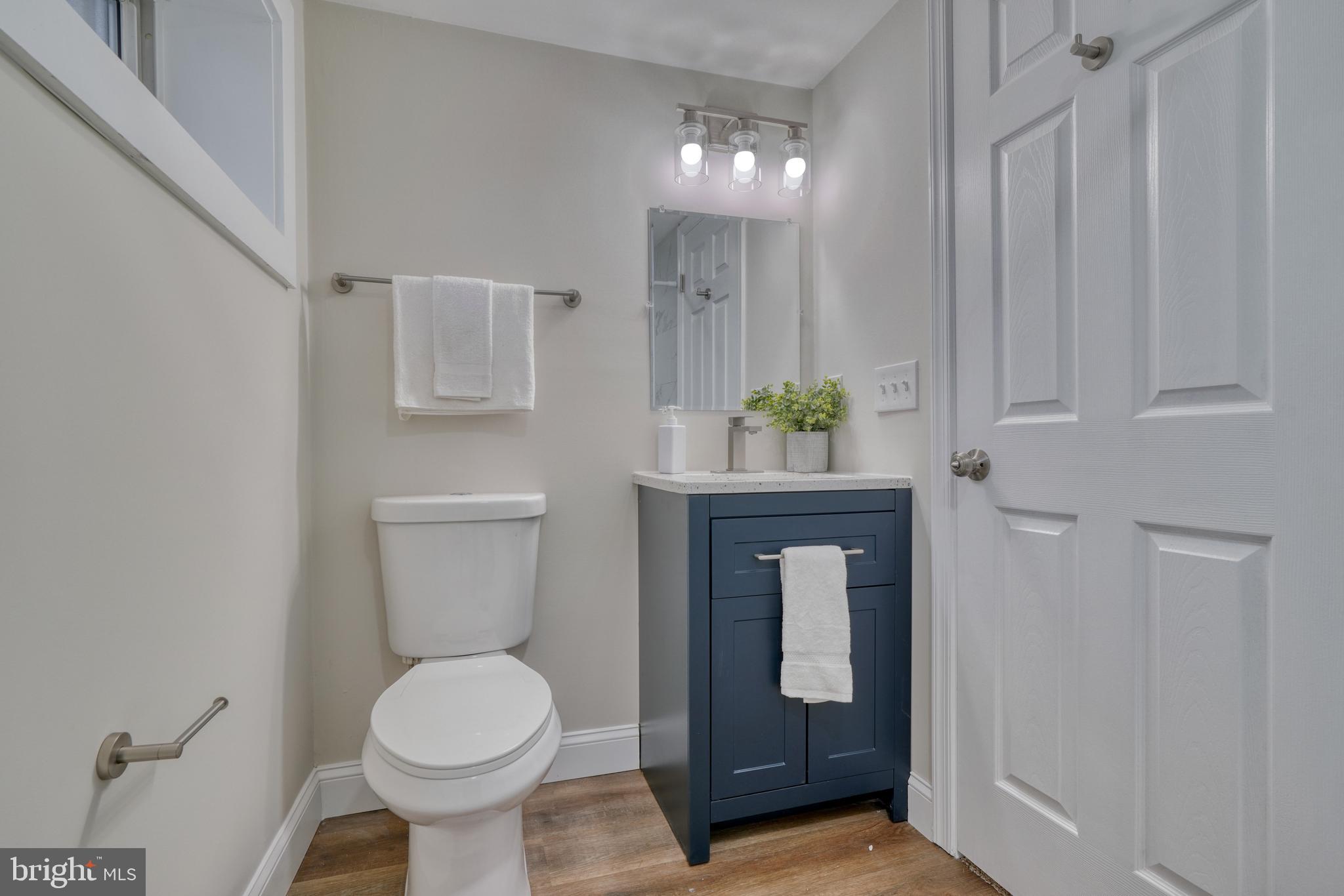 WESTVIEW PARK - Residential Lease