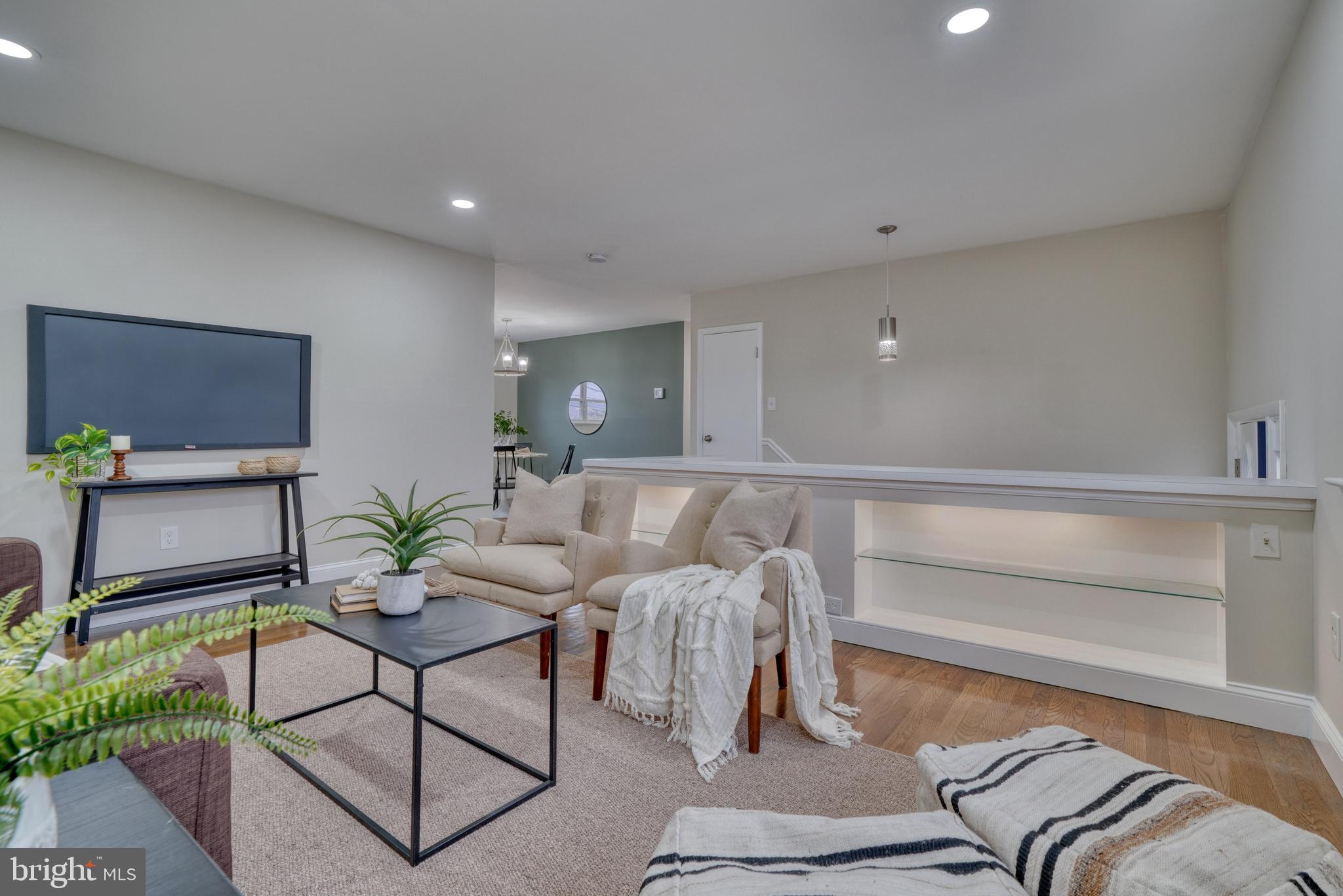 WESTVIEW PARK - Residential Lease