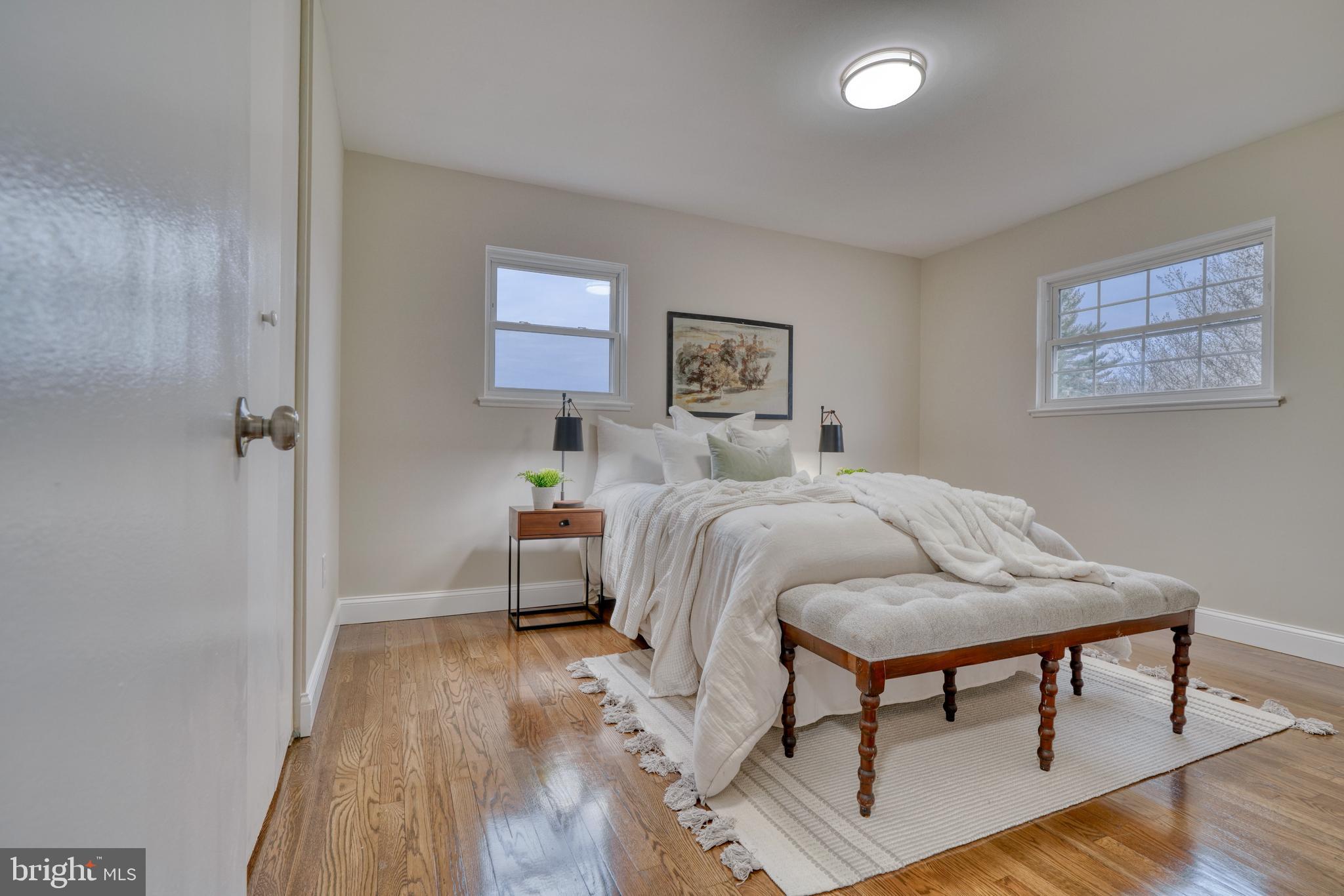 WESTVIEW PARK - Residential Lease