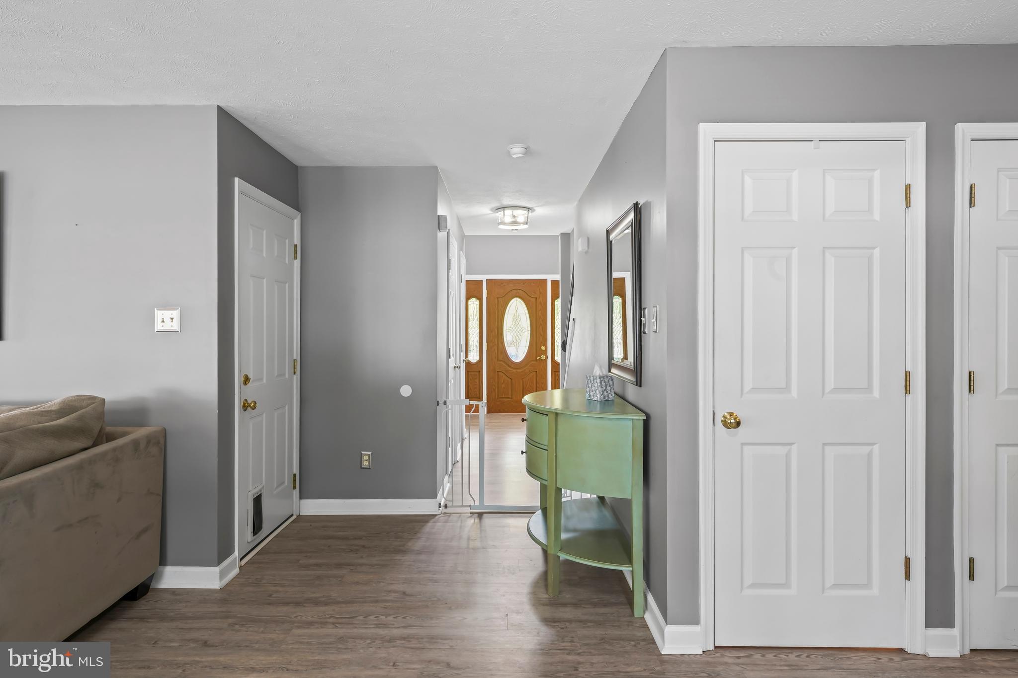 HAPPY CREEK KNOLLS - Residential