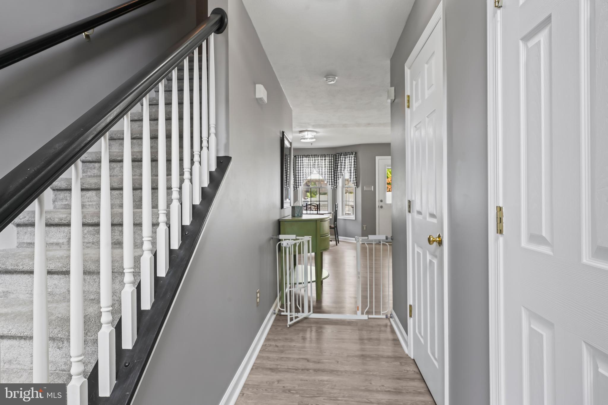 HAPPY CREEK KNOLLS - Residential