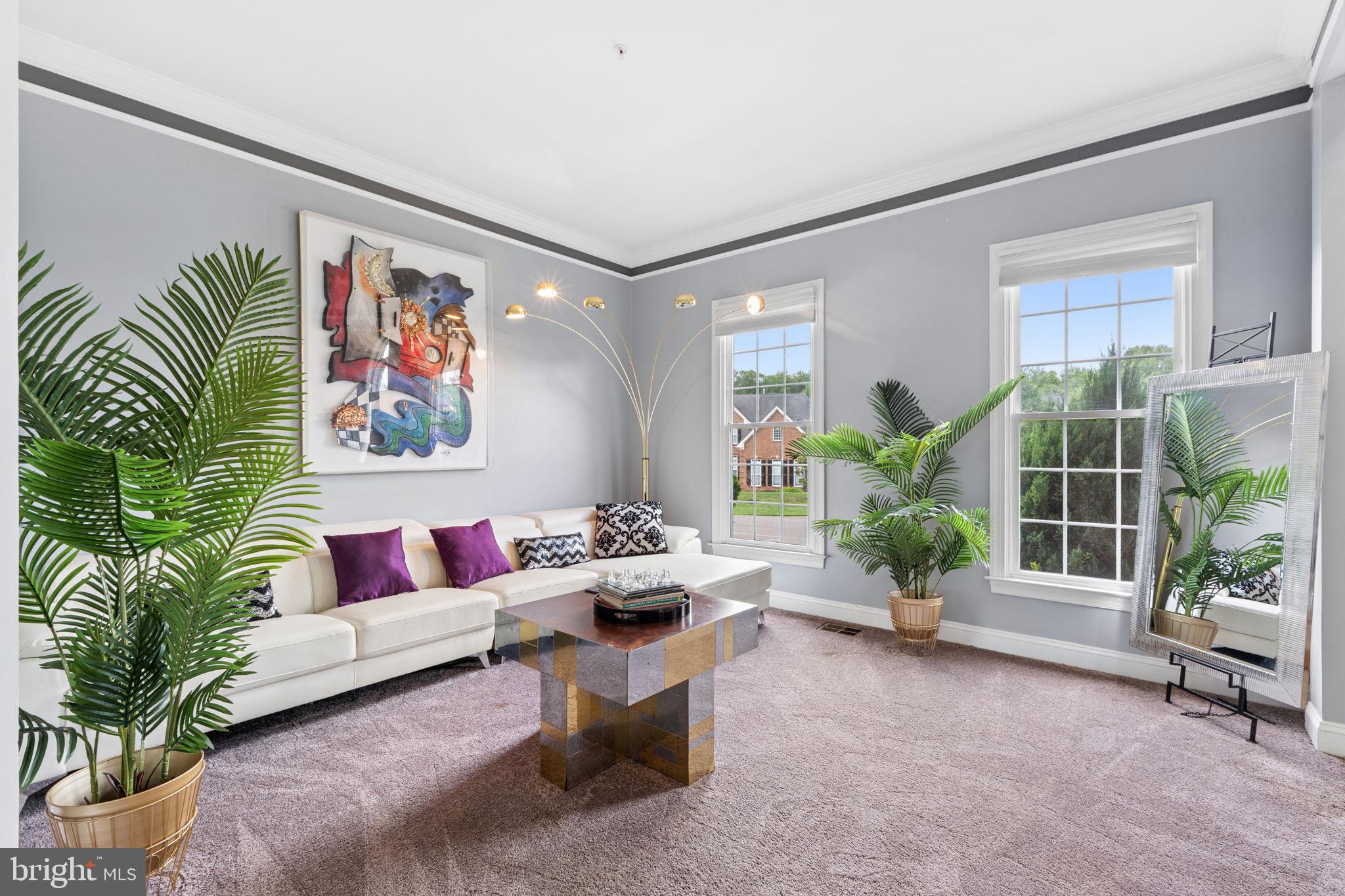 500 ASHAWAY LANE
