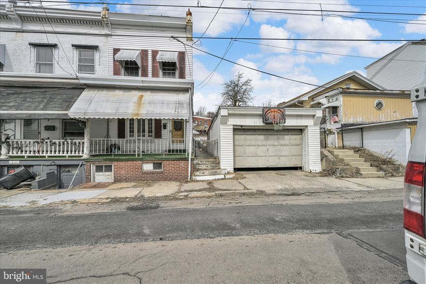 Two parcels, one great opportunity. This solid 3 bedroom, 1 bath home sits on a generous lot and comes with two detached garages plus a storage shed, giving you plenty of space for vehicles, hobbies, tools, or toys. Inside, the home features a spacious eat in kitchen with plenty of cabinetry and all appliances included. Hardwood floors are waiting beneath the carpet, ready to shine again, and the home is already equipped with newer replacement windows.

The sale also includes parcel 68-19-0132.000 (604 Fairview St) which extends the property all the way back to Morgan Avenue, giving you extra ground and added potential. 

A rare chance to own extra land, multiple garages, and a well kept home all in one package.