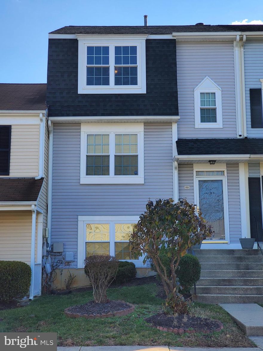 This lovely three story , four bedroom ( three rooms upper level/one room in basement), two and a half bath townhome is spacious with eat-in kitchen, fire place, finished basement, deck with fenced-in back yard and updated appliances with updated HVAC . This home is close to shopping and dining.Perfect starter home.   Will  not last long!!