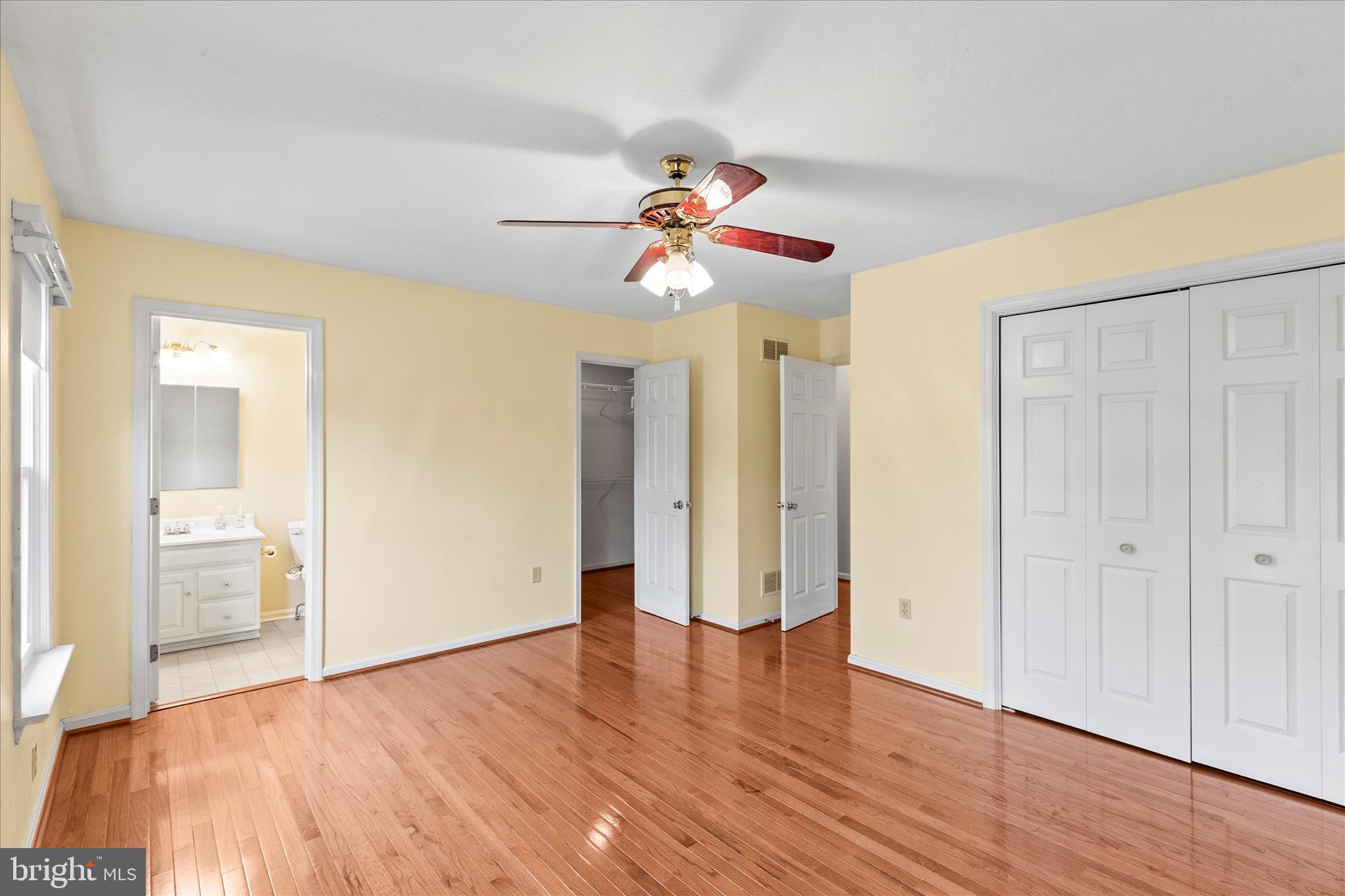 MEADOWVIEW - Residential