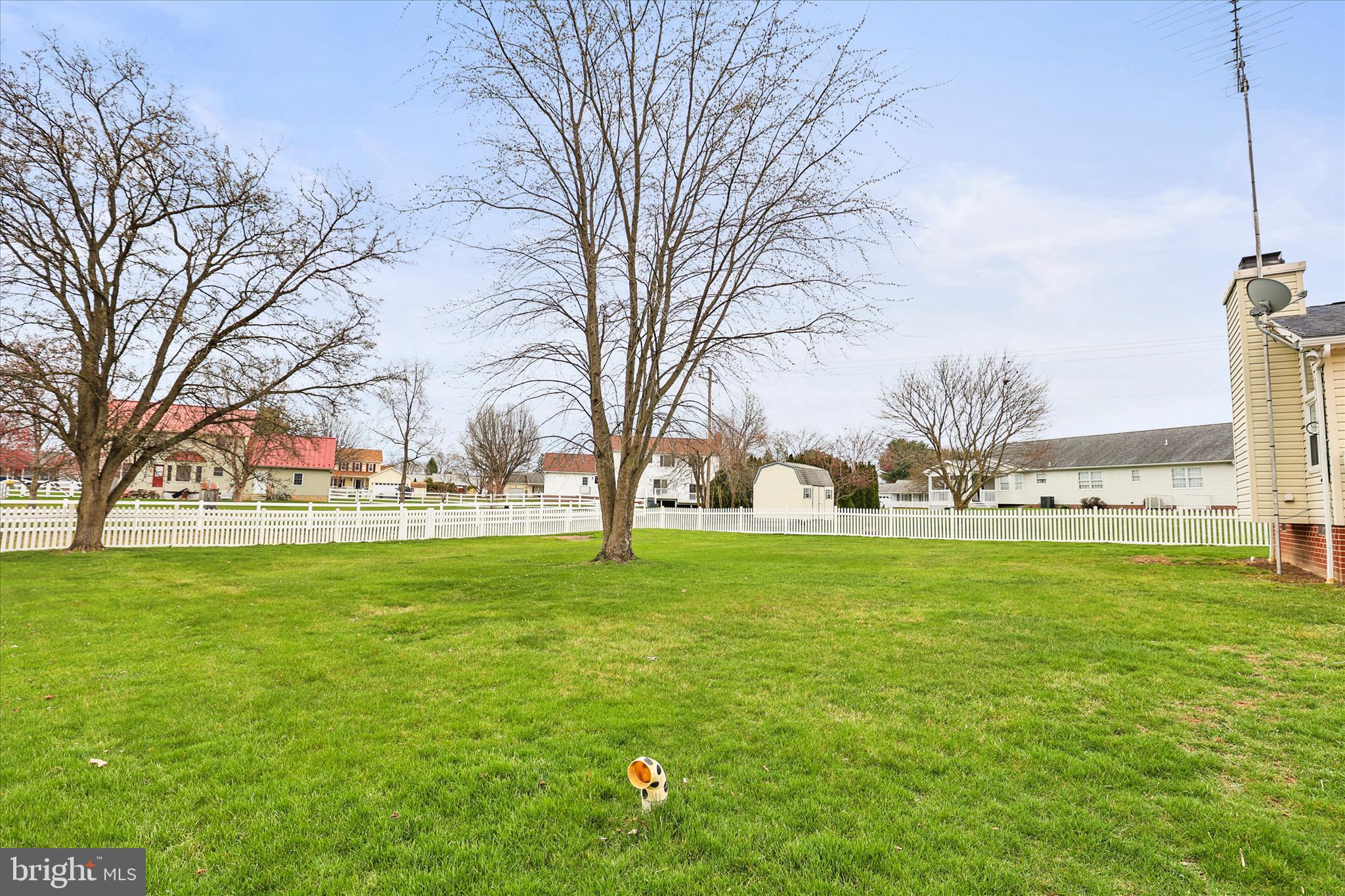 MEADOWVIEW - Residential