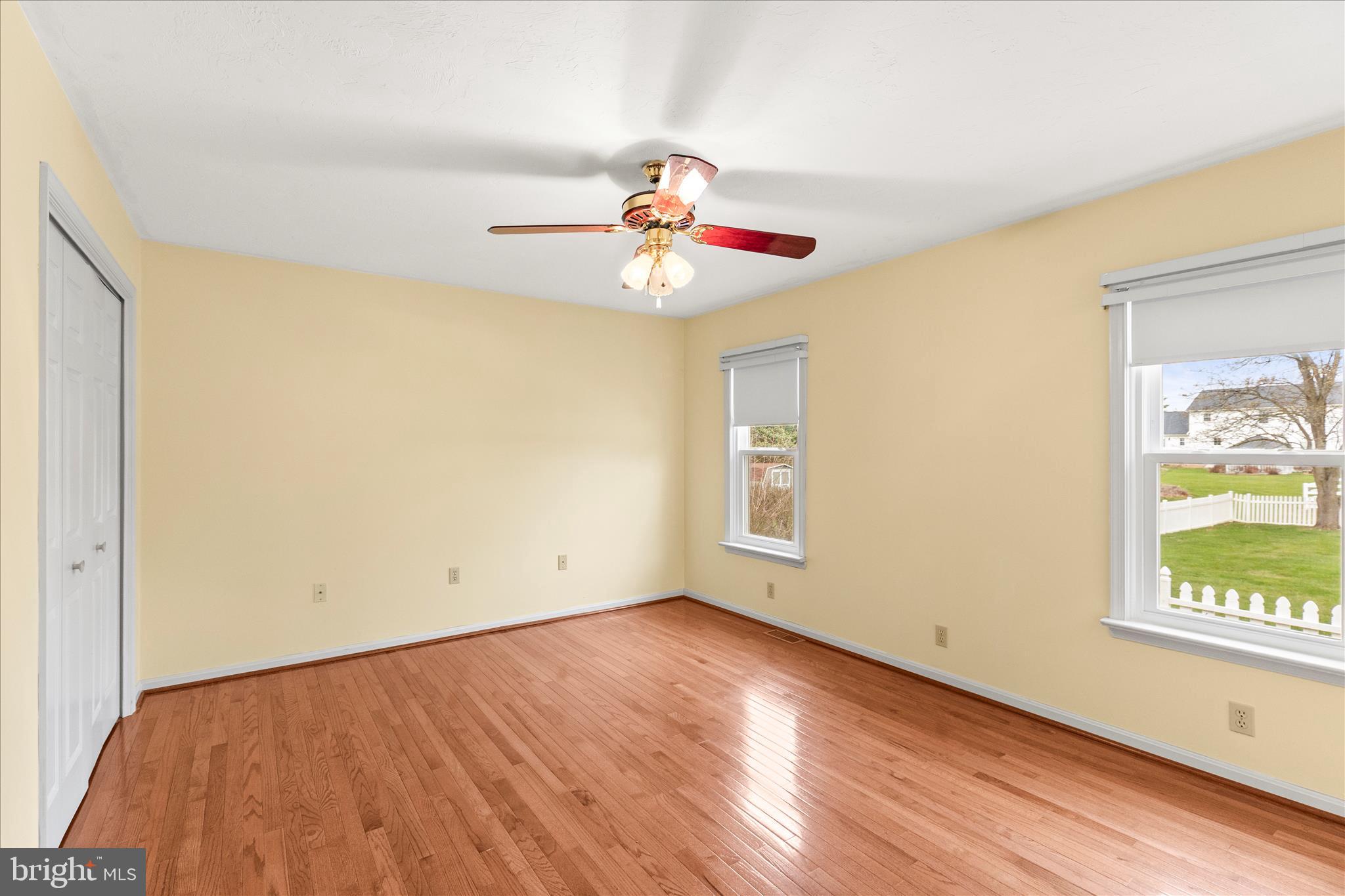 MEADOWVIEW - Residential