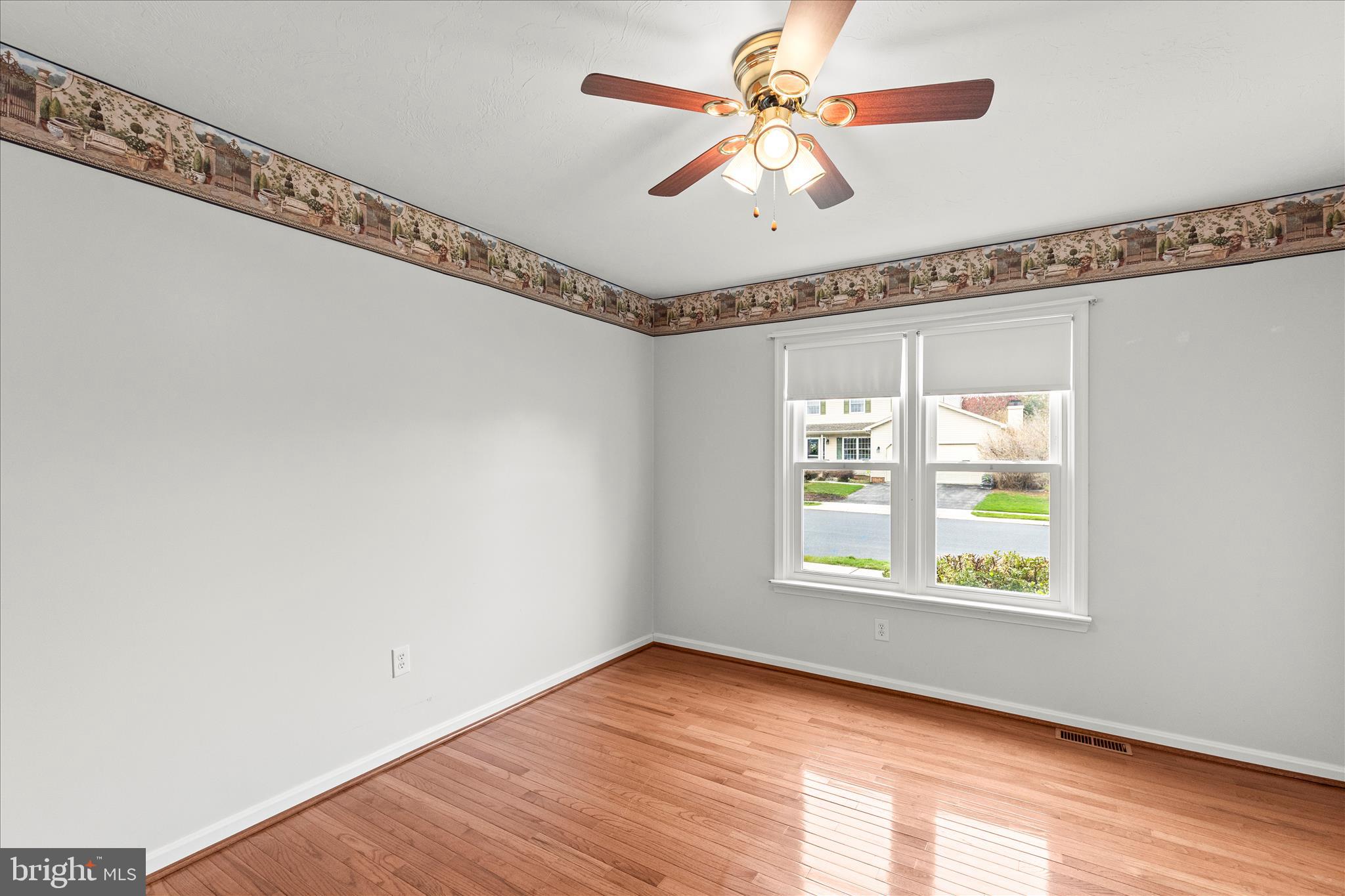 MEADOWVIEW - Residential