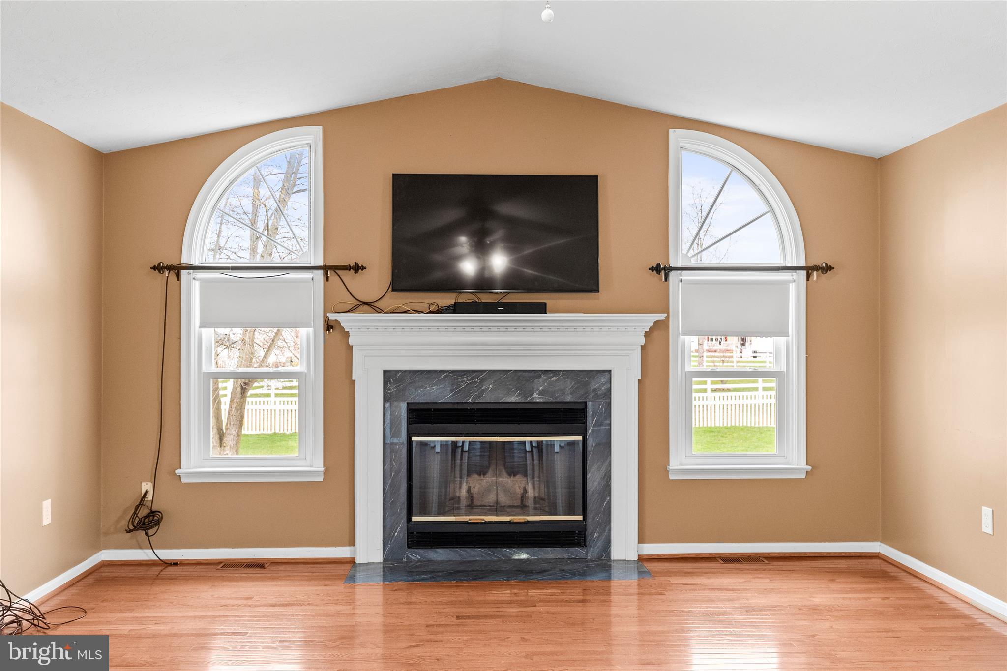 MEADOWVIEW - Residential