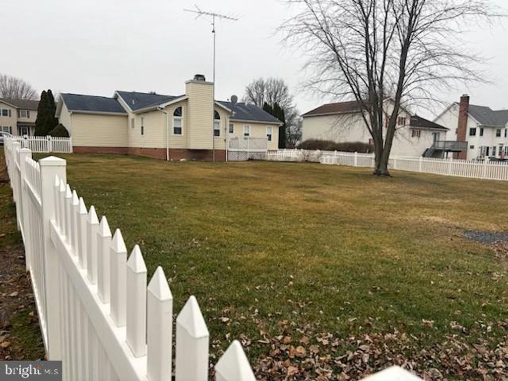 Photo of 24 Ashfield Drive, LITTLESTOWN, PA 17340 (MLS # PAAD2022224)