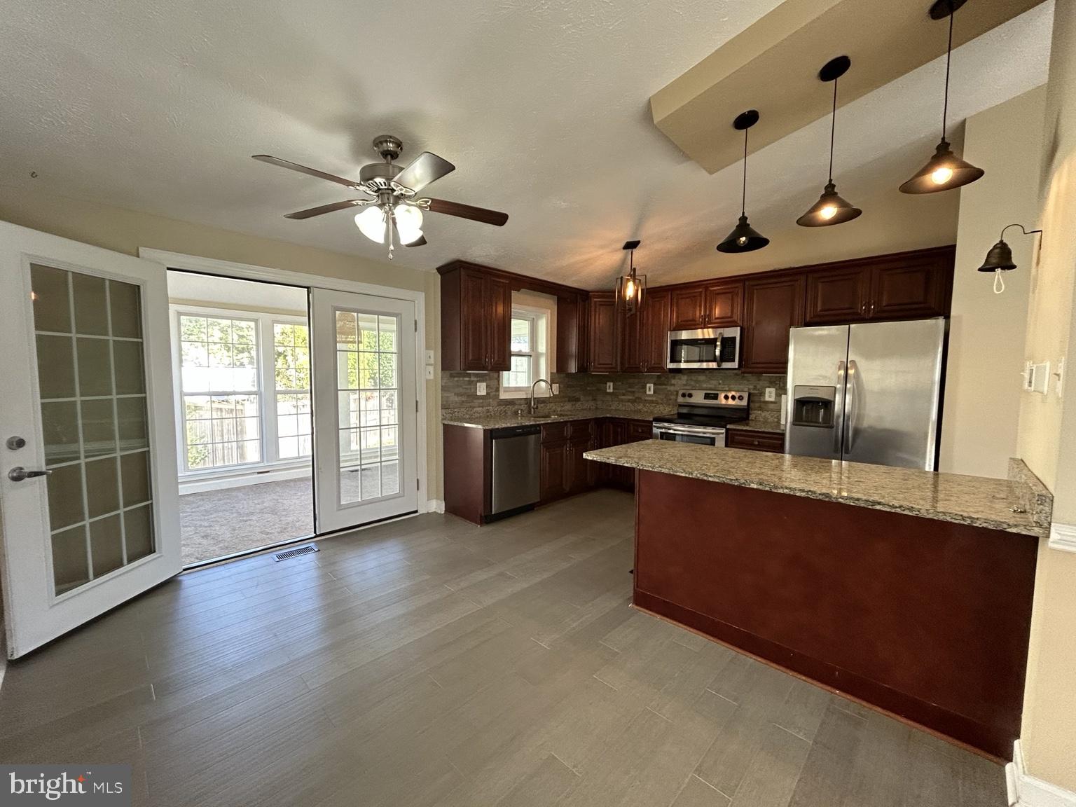 1480 EDEN DRIVE