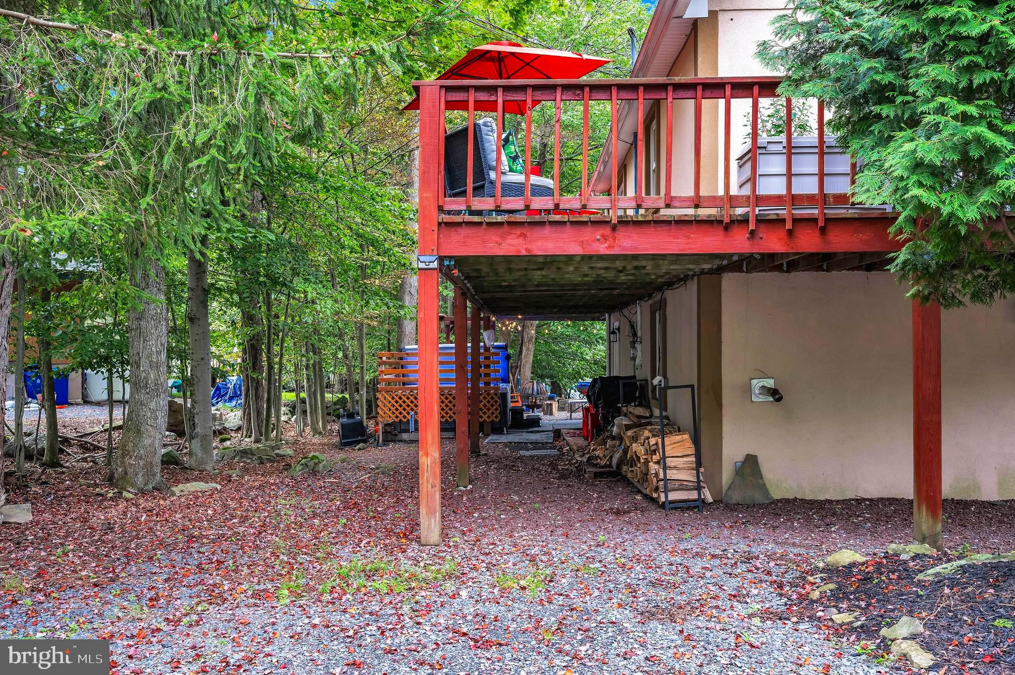 POCONO COUNTRY PLACE - Residential