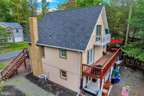 Tiny photo for 7381 Ventnor Dr, TOBYHANNA, PA 18466 (MLS # PAMR2005756)