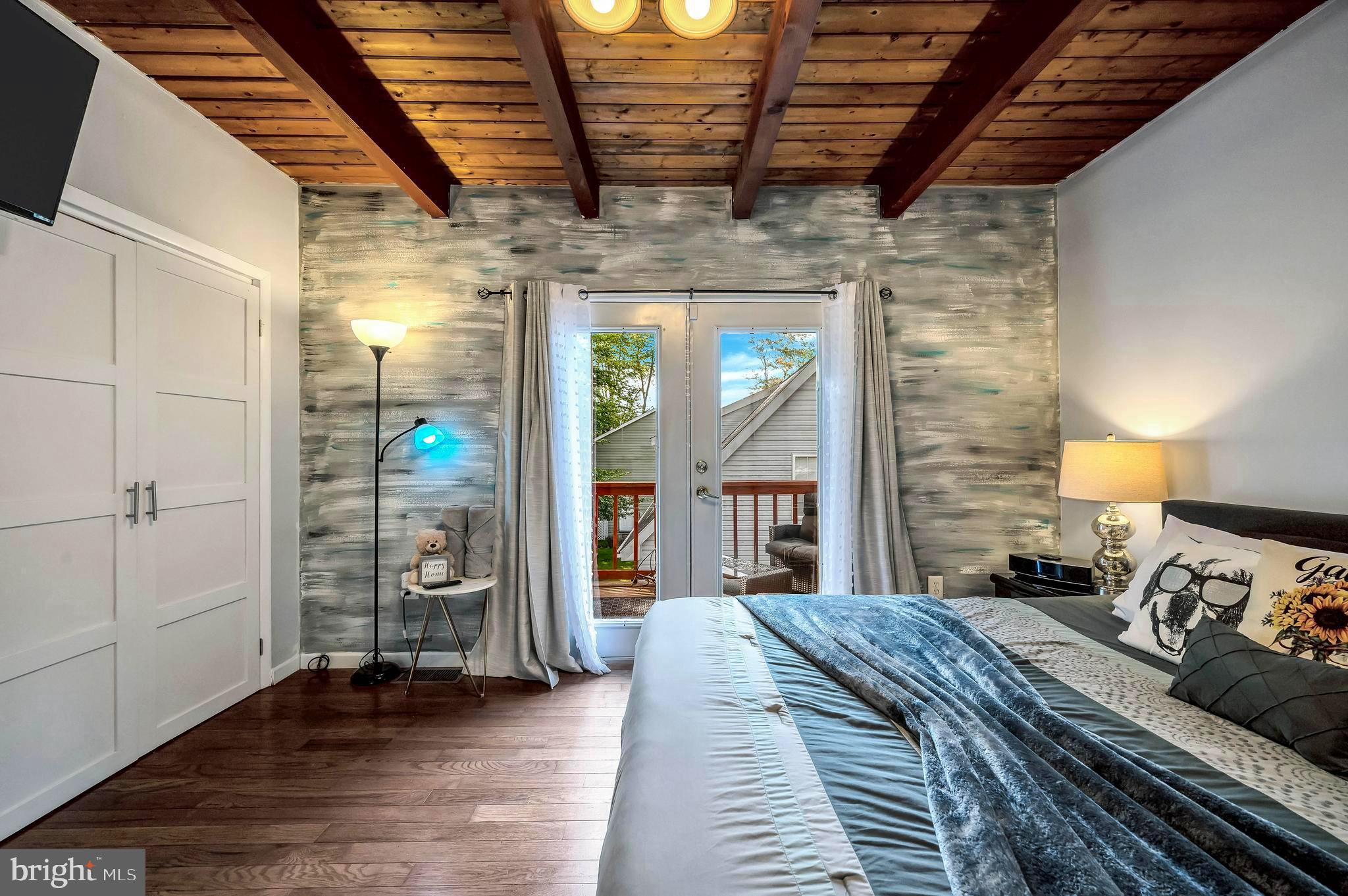 POCONO COUNTRY PLACE - Residential