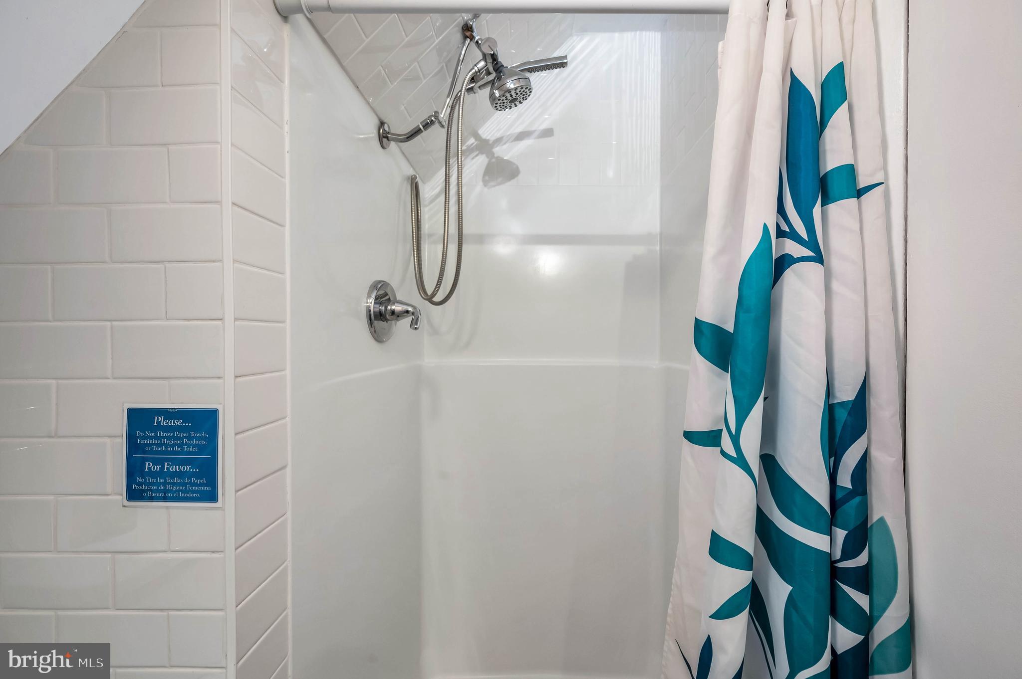 POCONO COUNTRY PLACE - Residential