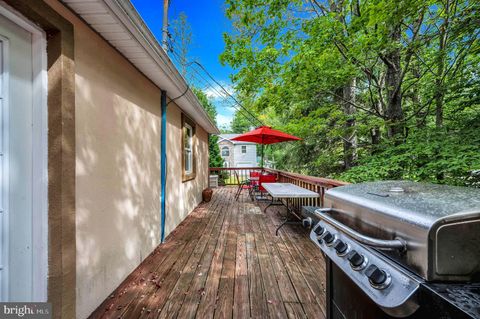 Tiny photo for 7381 Ventnor Dr, TOBYHANNA, PA 18466 (MLS # PAMR2005756)