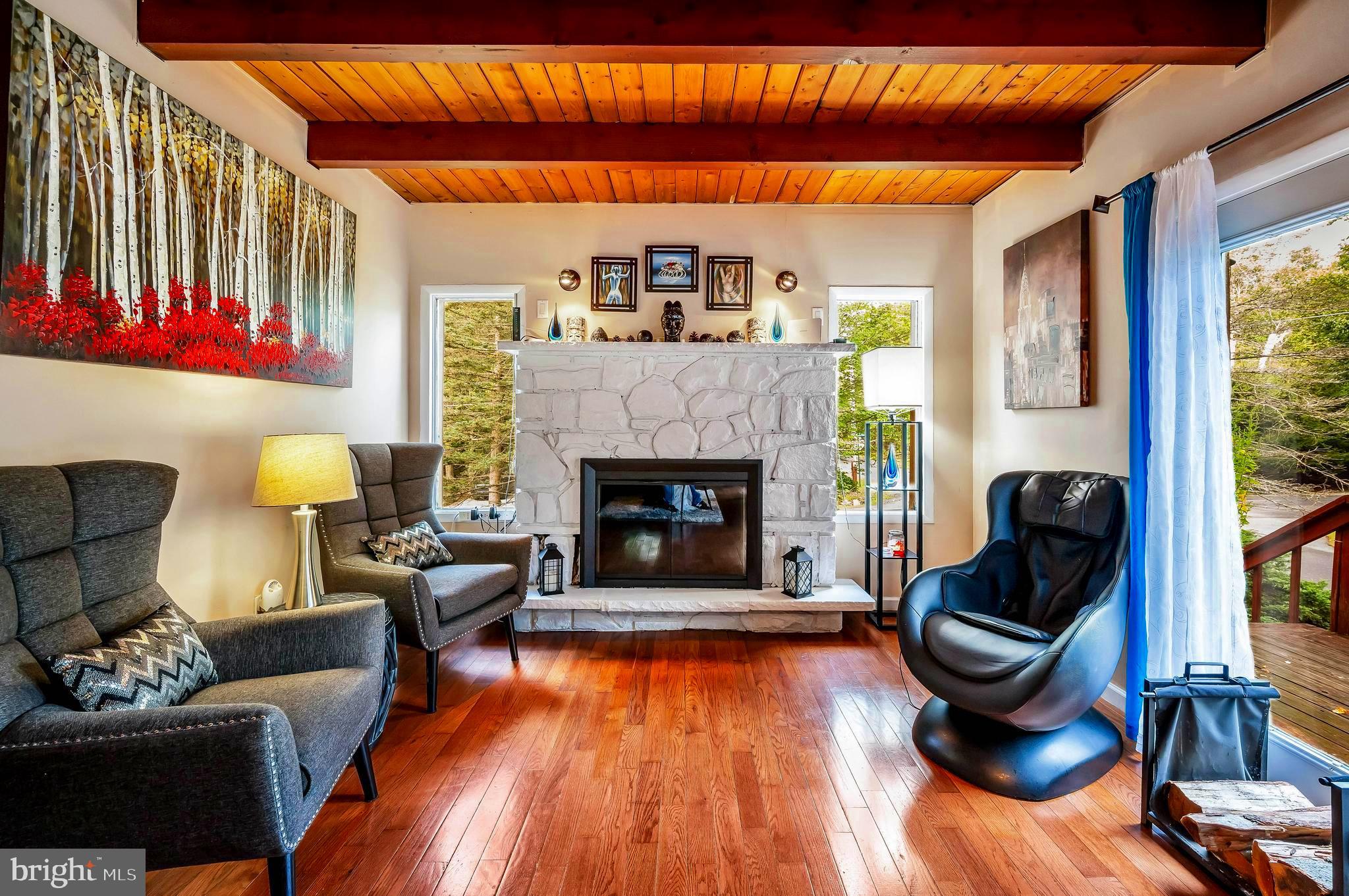 POCONO COUNTRY PLACE - Residential